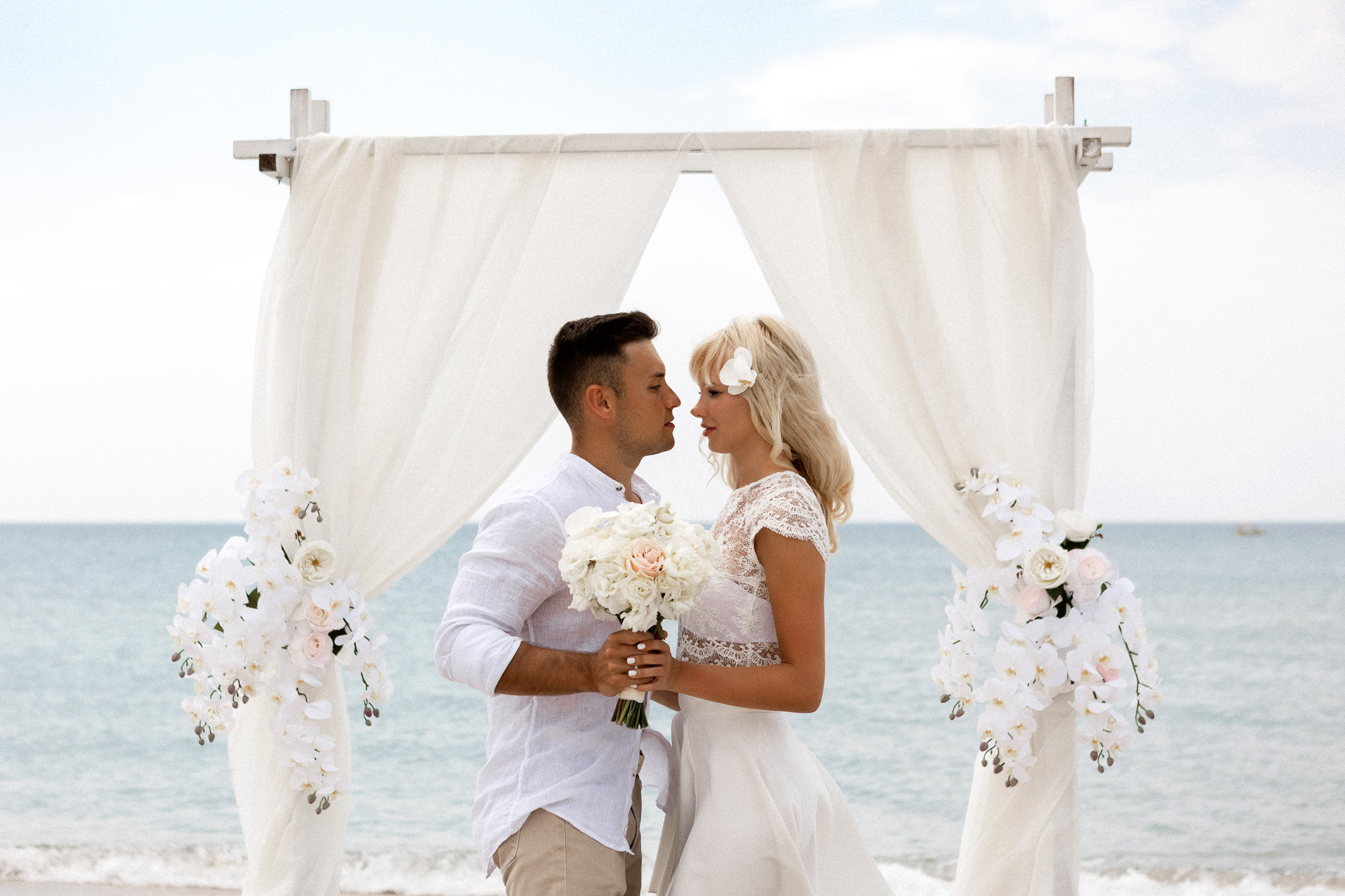 Артём и Мария - свадьба для двоих и выездная церемония. Свадебный фотограф, фотосъемка в Крыму, Севастополе, Симферополе, Ялте