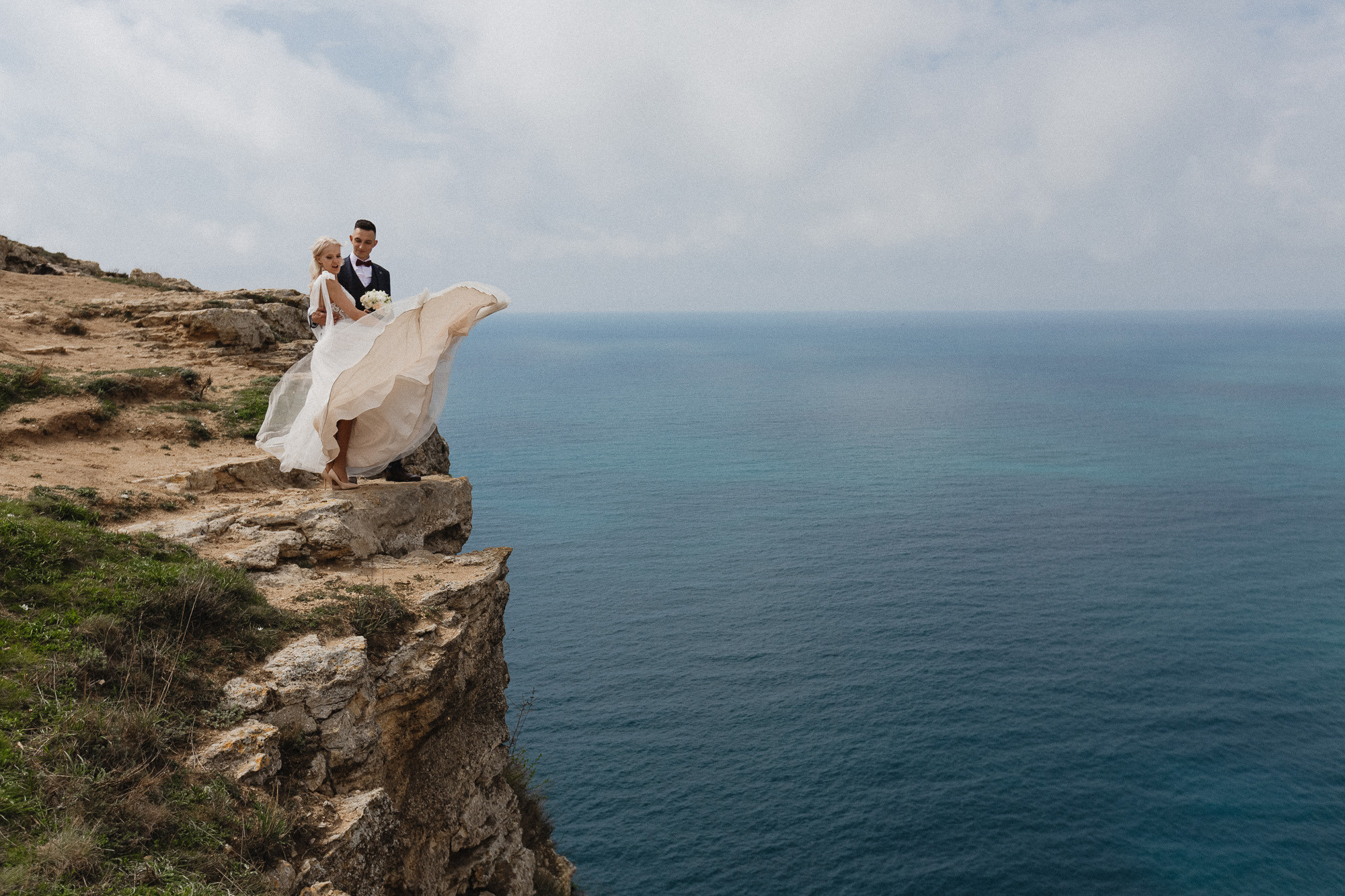 Сергей и Глафира - свадьба для двоих весной в Севастополе. Свадебный фотограф, фотосъемка в Крыму, Севастополе, Симферополе, Ялте