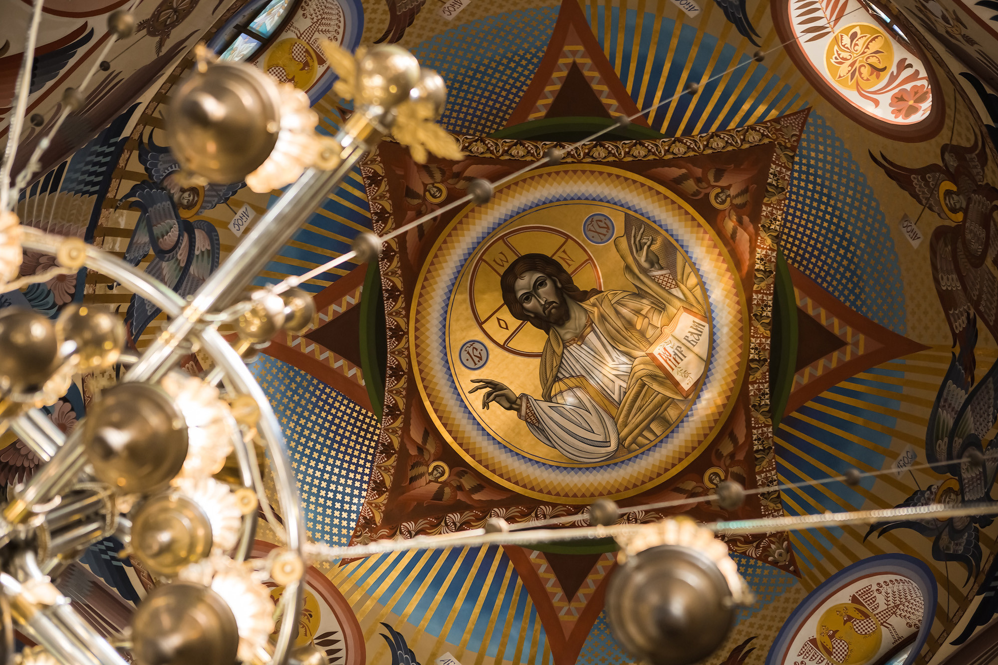 Венчание Петра и Феодосии в Храме-маяке Николая Чудотворца. Свадебный фотограф, фотосъемка в Крыму, Севастополе, Симферополе, Ялте