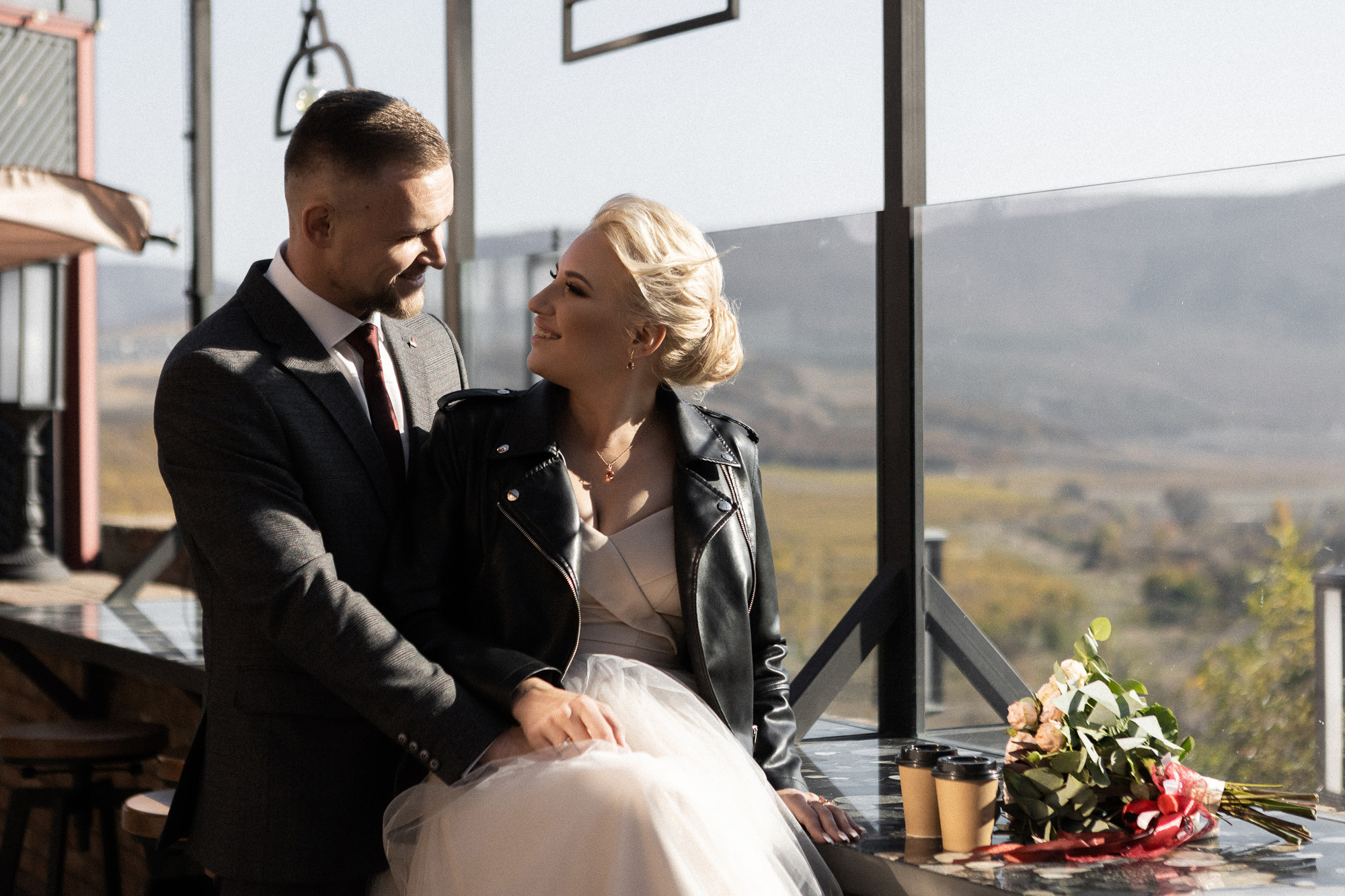 Влад и Ксюша - свадьба для двоих в отеле Превысоковъ. Свадебный фотограф, фотосъемка в Крыму, Севастополе, Симферополе, Ялте