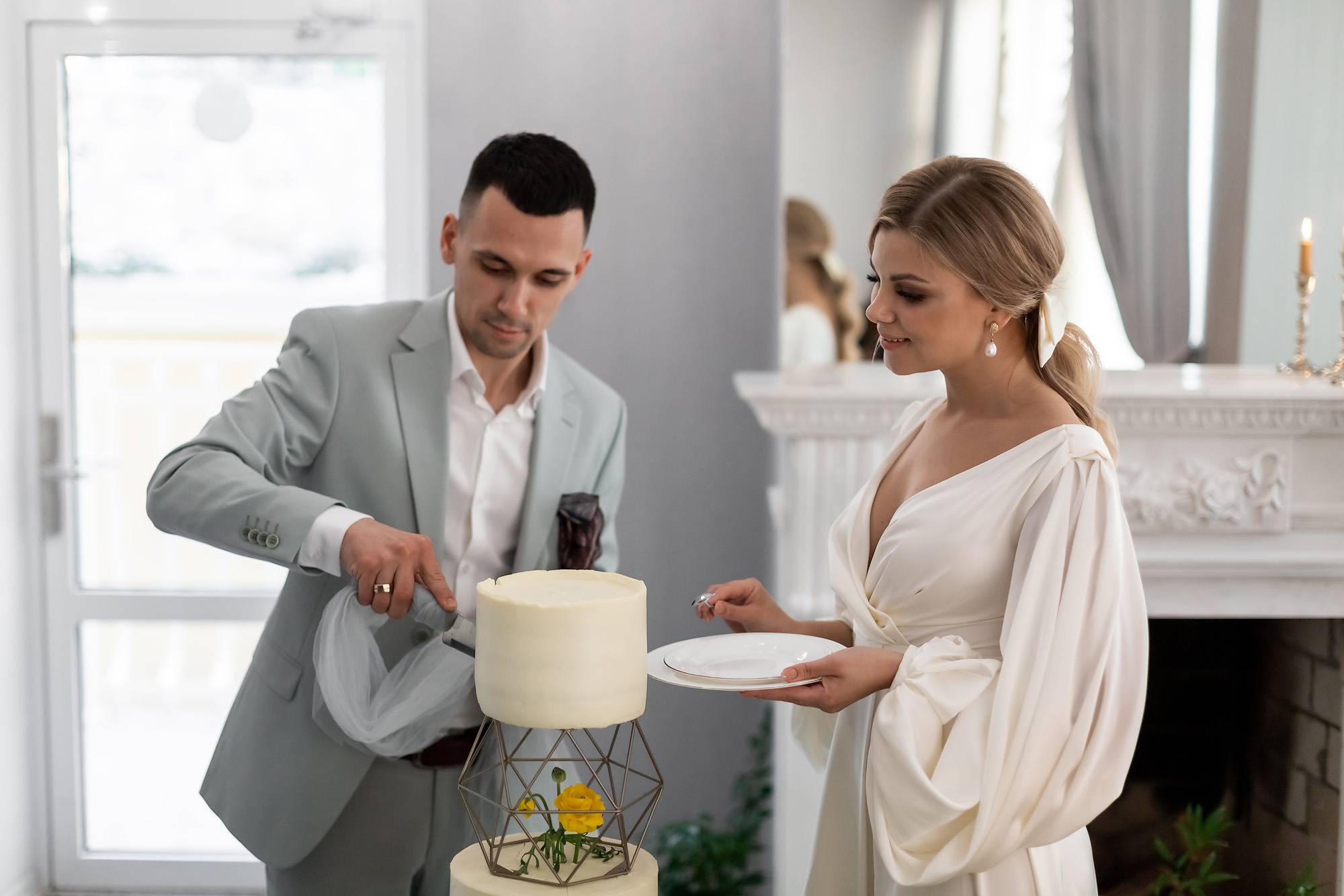 Артур и Алеся - весенняя свадьба в усадьбе 19 века в Крыму. Свадебный фотограф, фотосъемка в Крыму, Севастополе, Симферополе, Ялте