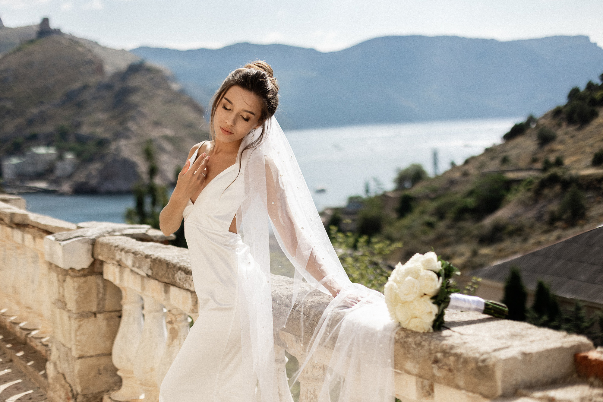 Денис и Аделя - свадьба для двоих в Балаклаве. Свадебный фотограф, фотосъемка в Крыму, Севастополе, Симферополе, Ялте