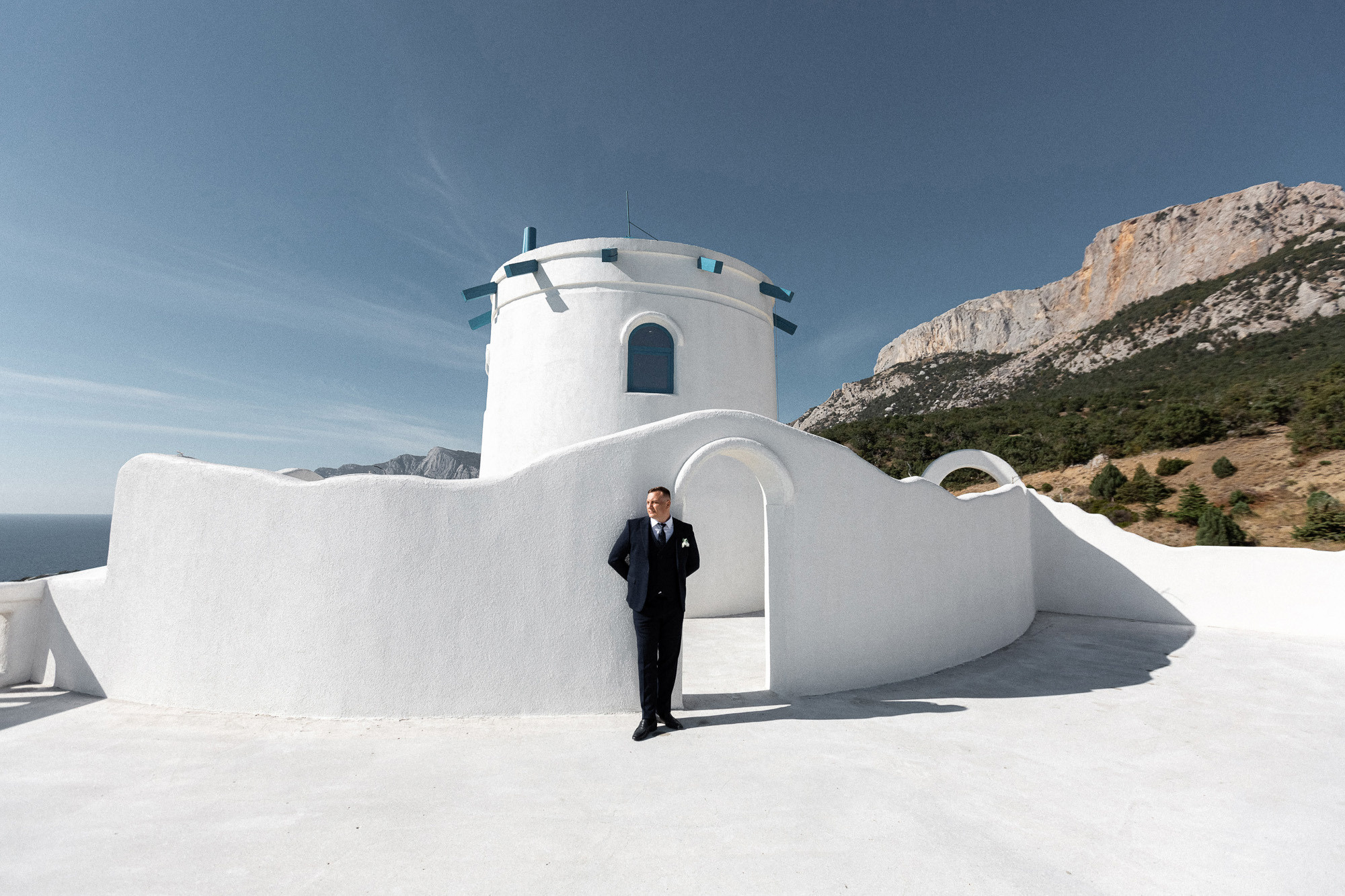 Александр и Виктория - фотосессия на Крымском Санторини. Свадебный фотограф, фотосъемка в Крыму, Севастополе, Симферополе, Ялте