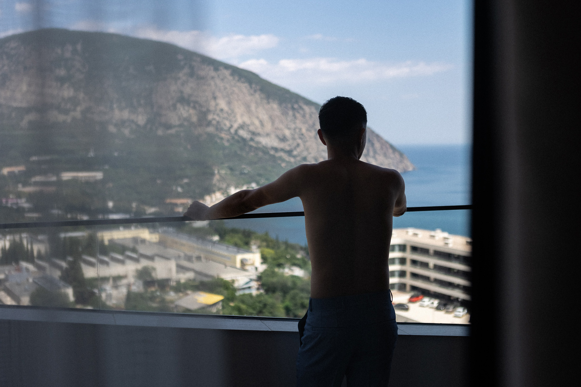 Женя и Настя - свадьба в Гурзуфе в отеле Алтея и Ливадийском дворце. Свадебный фотограф, фотосъемка в Крыму, Севастополе, Симферополе, Ялте