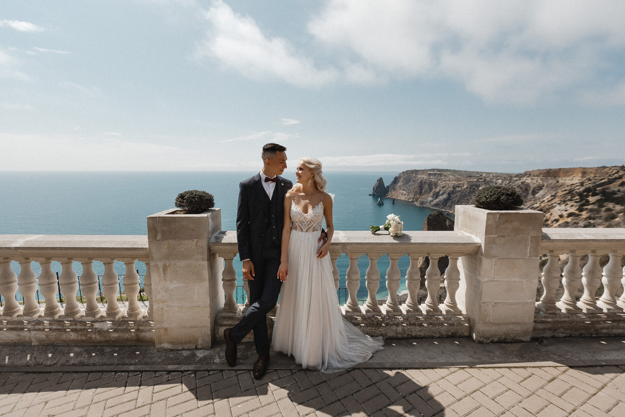 Сергей и Глафира - свадьба для двоих весной в Севастополе. Свадебный фотограф, фотосъемка в Крыму, Севастополе, Симферополе, Ялте