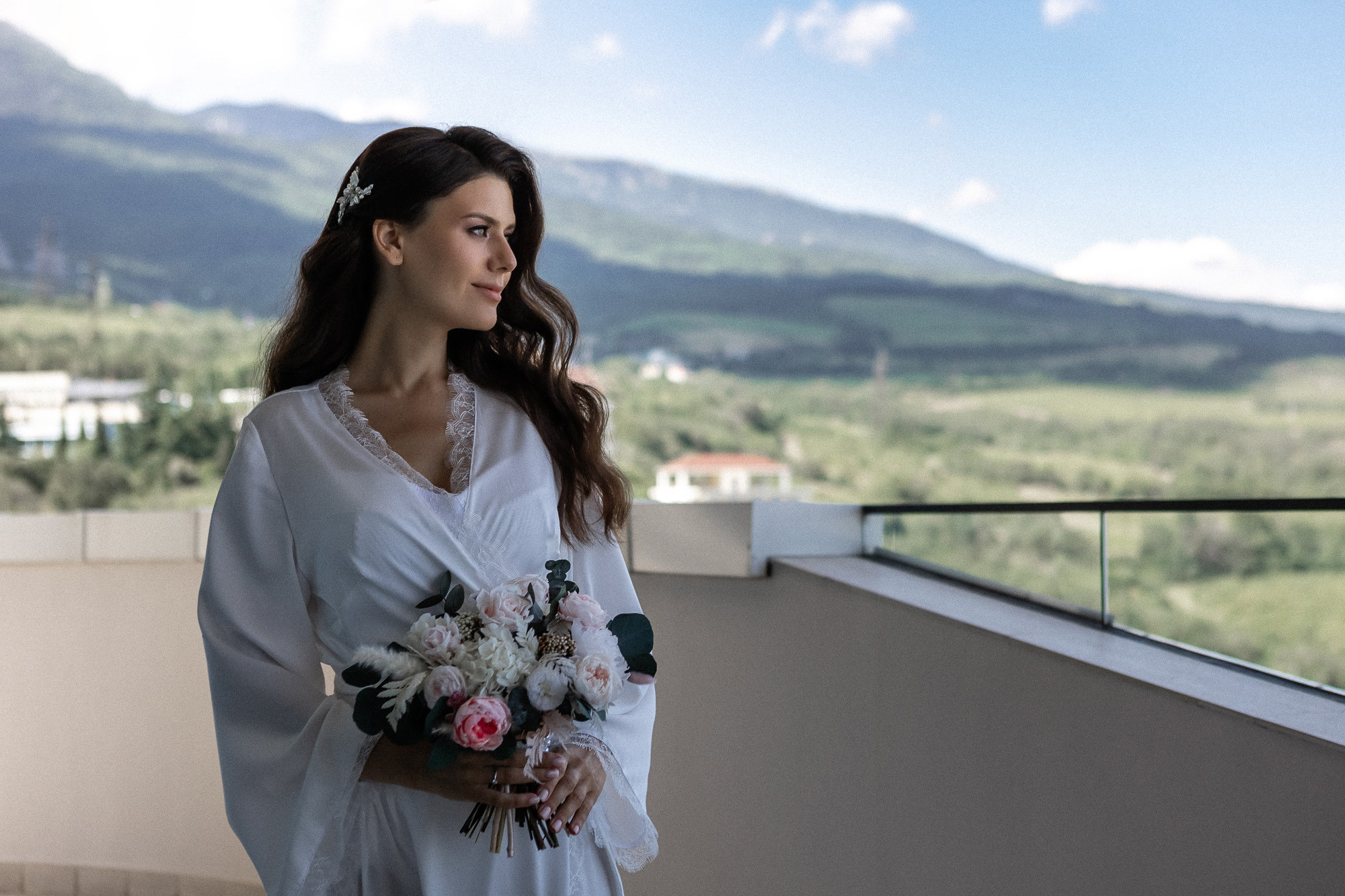 Женя и Настя - свадьба в Гурзуфе в отеле Алтея и Ливадийском дворце. Свадебный фотограф, фотосъемка в Крыму, Севастополе, Симферополе, Ялте