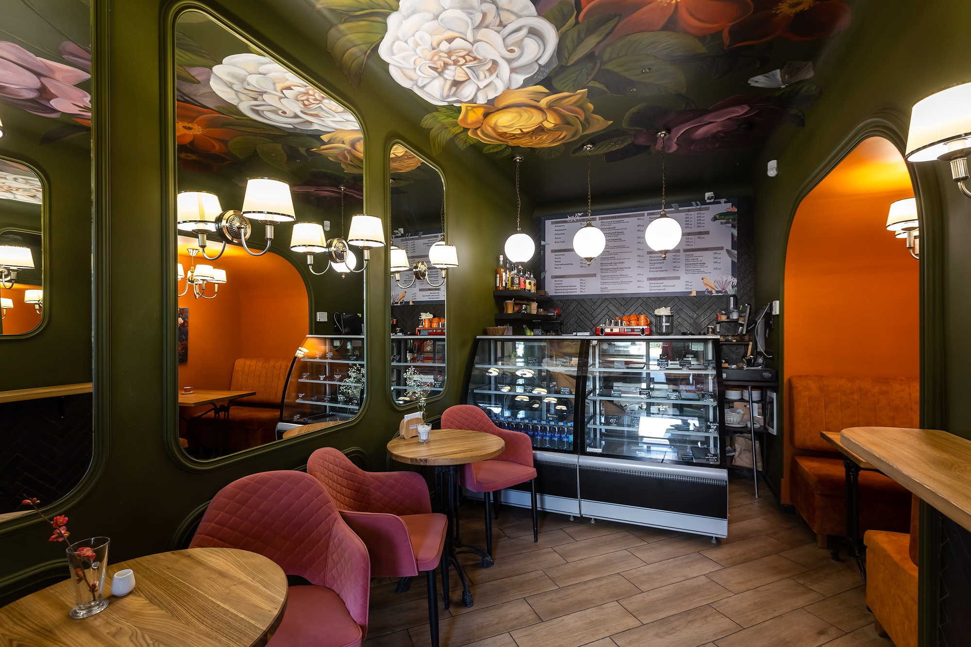 Интерьерная фотосъёмка ресторана Gudini и кафе Mon ami в Севастополе. Свадебный фотограф, фотосъемка в Крыму, Севастополе, Симферополе, Ялте