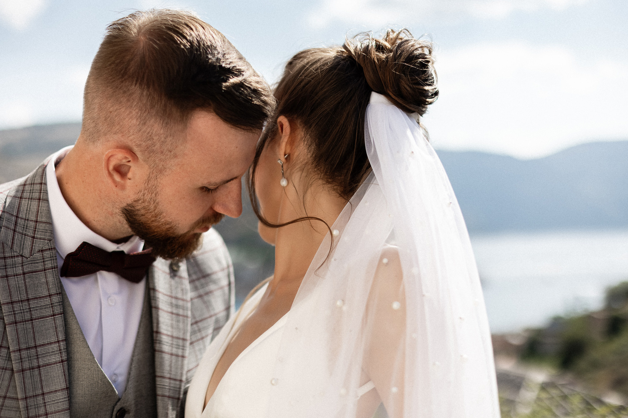 Денис и Аделя - свадьба для двоих в Балаклаве. Свадебный фотограф, фотосъемка в Крыму, Севастополе, Симферополе, Ялте