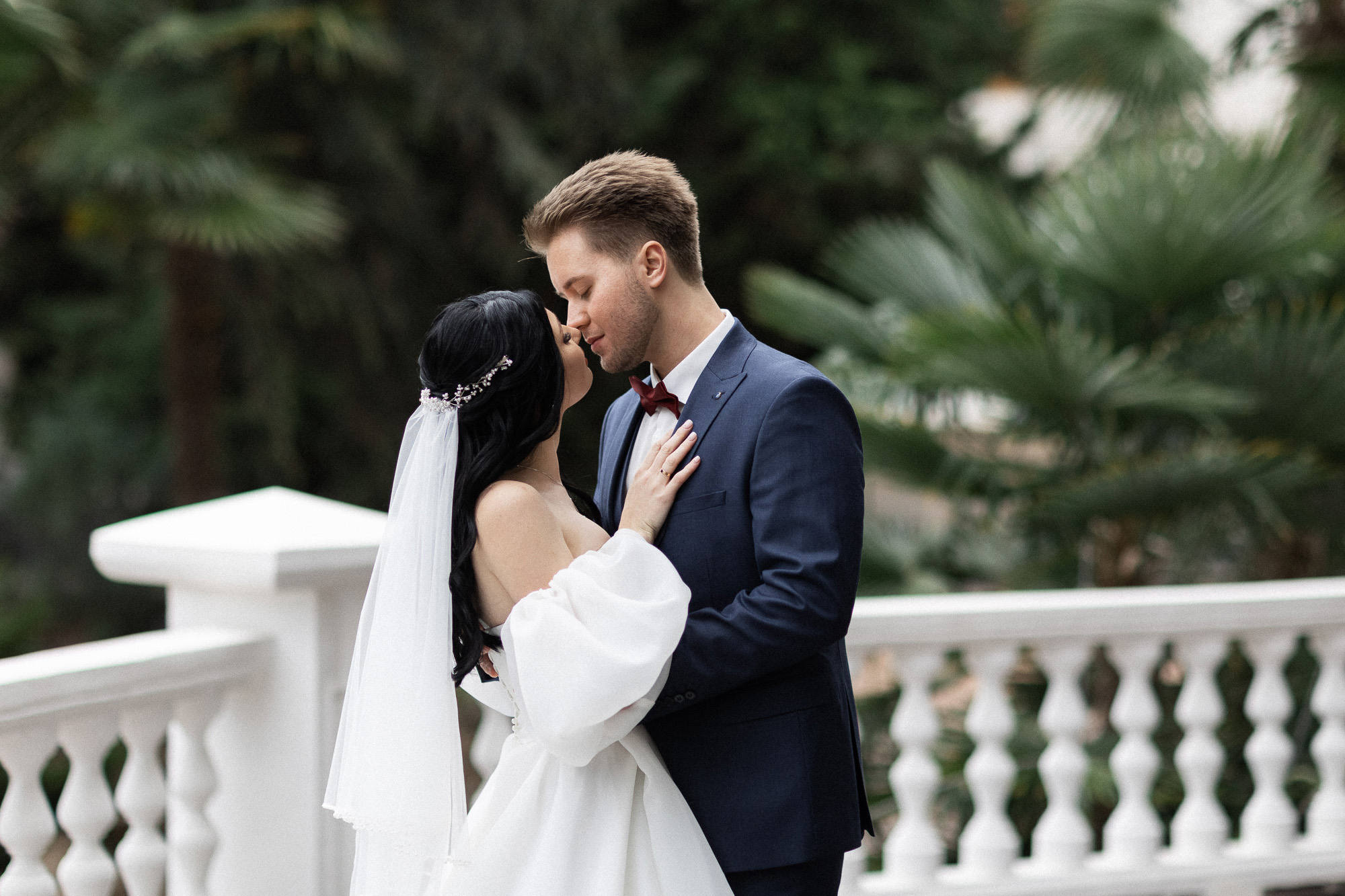 Коля и Катя - свадьба в отеле Ривьера Санрайз в Алуште. Свадебный фотограф, фотосъемка в Крыму, Севастополе, Симферополе, Ялте