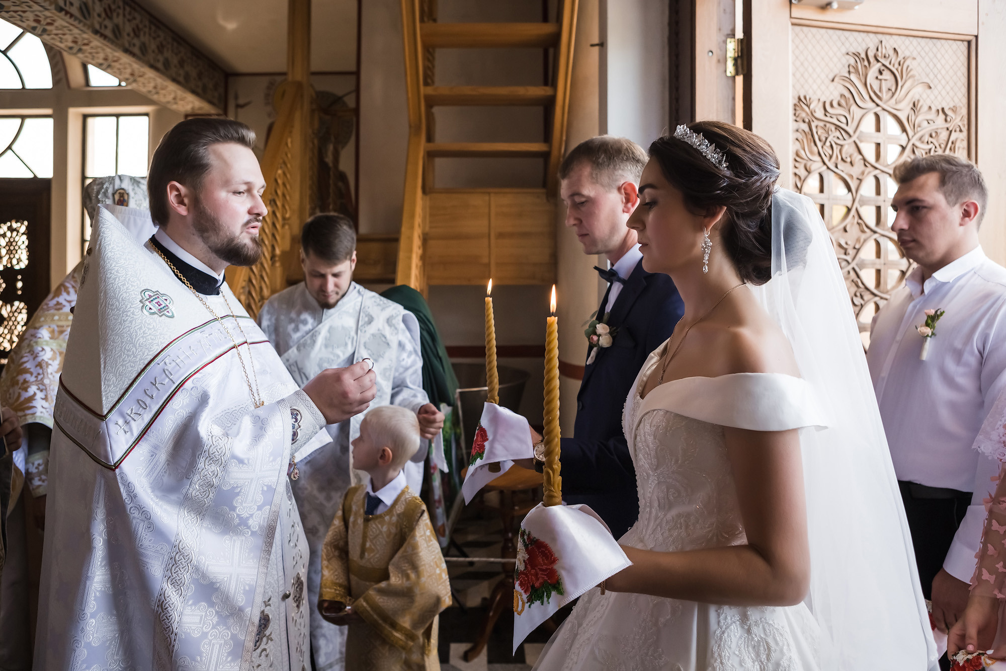 Венчание Петра и Феодосии в Храме-маяке Николая Чудотворца. Свадебный фотограф, фотосъемка в Крыму, Севастополе, Симферополе, Ялте