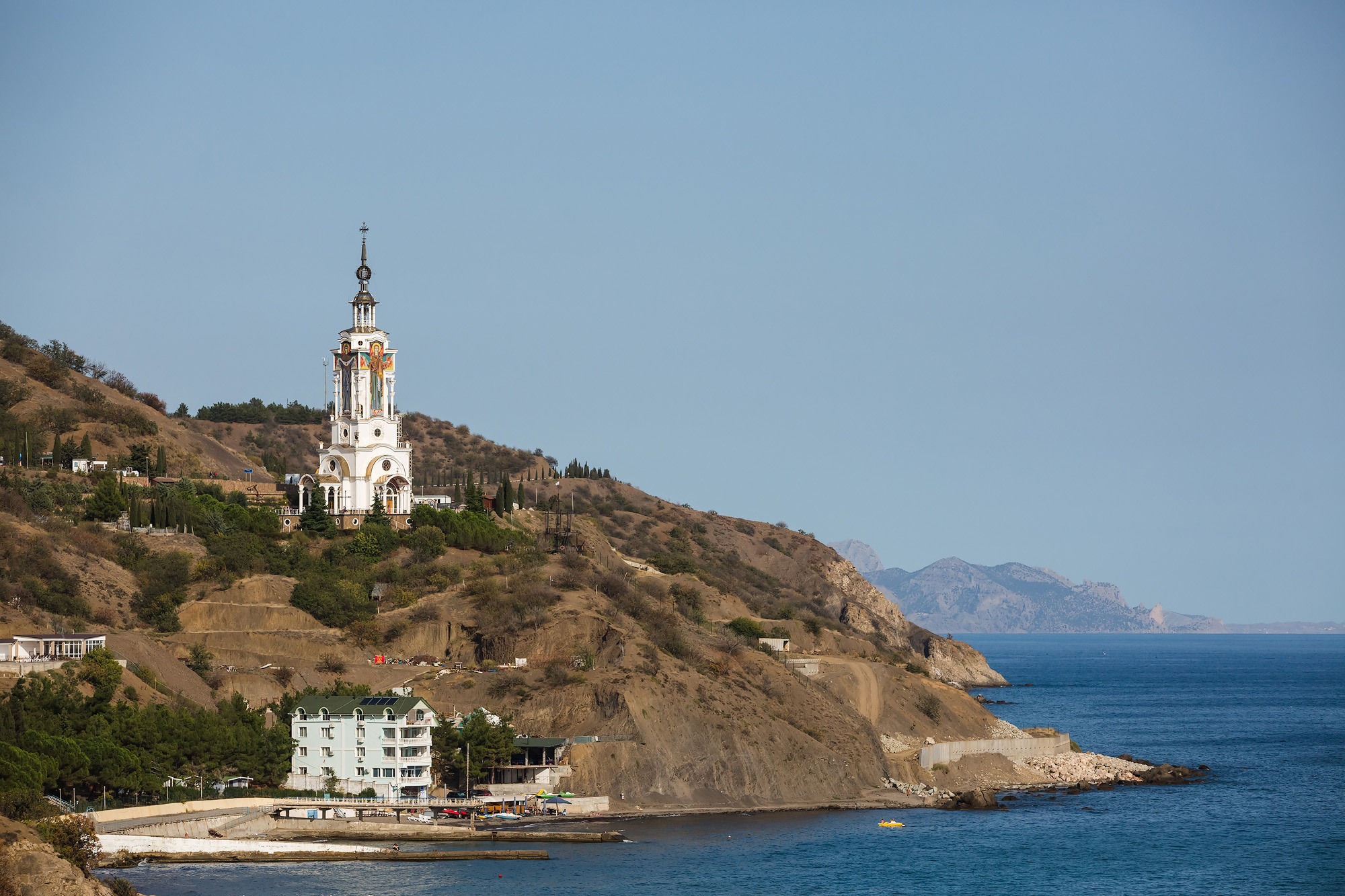 Венчание Петра и Феодосии в Храме-маяке Николая Чудотворца. Свадебный фотограф, фотосъемка в Крыму, Севастополе, Симферополе, Ялте