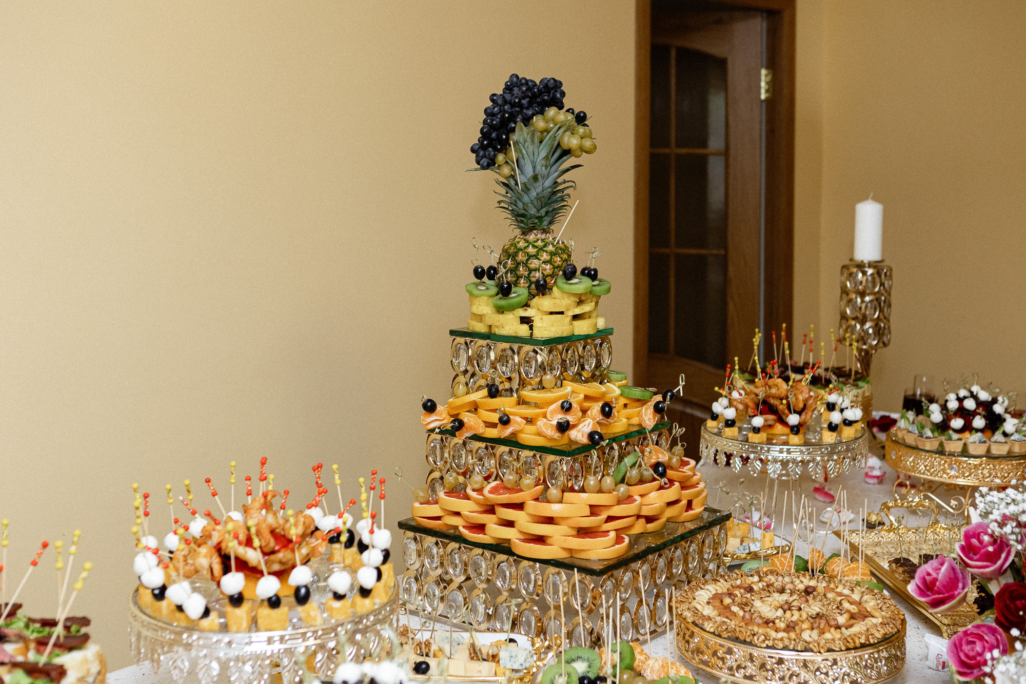 Ваган и Диана - армянская свадьба в Ялте и Симферополе. Свадебный фотограф, фотосъемка в Крыму, Севастополе, Симферополе, Ялте