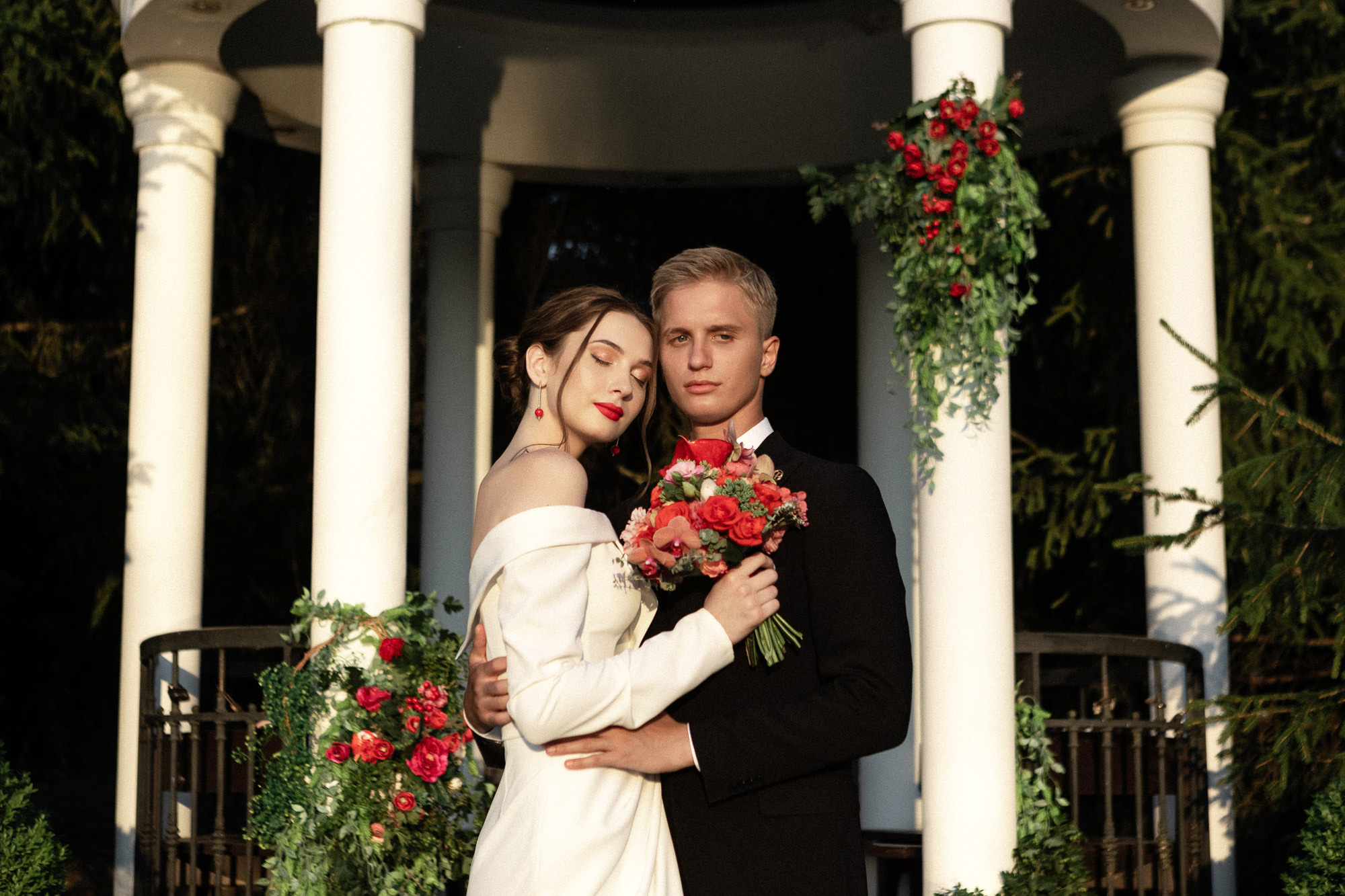 Денис и Таня - свадебная рекламная фотосессия на Грушевом озере. Свадебный фотограф, фотосъемка в Крыму, Севастополе, Симферополе, Ялте