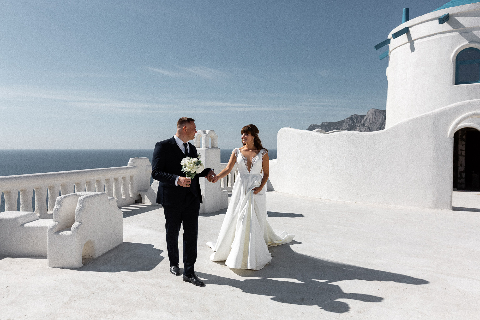 Александр и Виктория - фотосессия на Крымском Санторини. Свадебный фотограф, фотосъемка в Крыму, Севастополе, Симферополе, Ялте