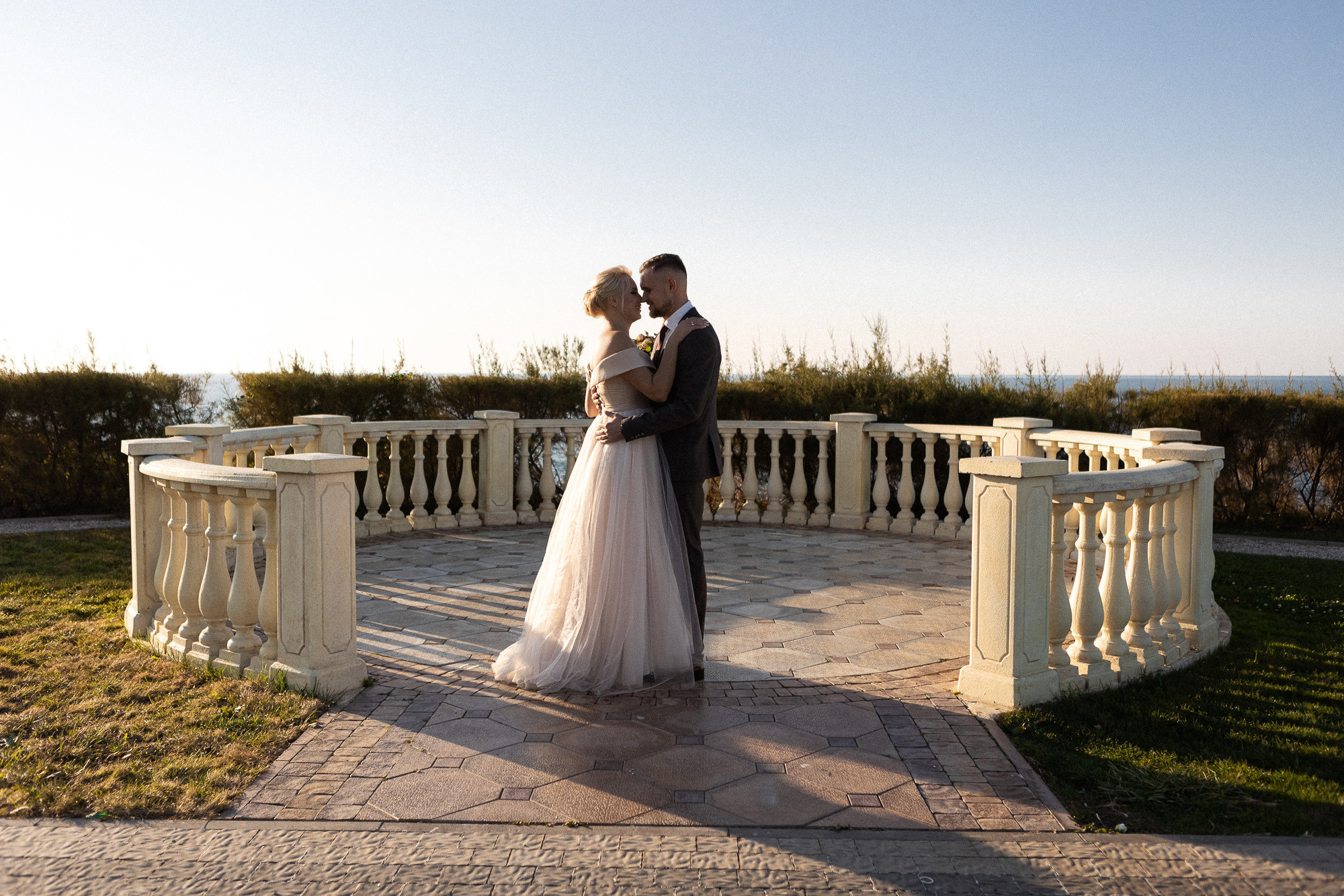 Влад и Ксюша - свадьба для двоих в отеле Превысоковъ. Свадебный фотограф, фотосъемка в Крыму, Севастополе, Симферополе, Ялте