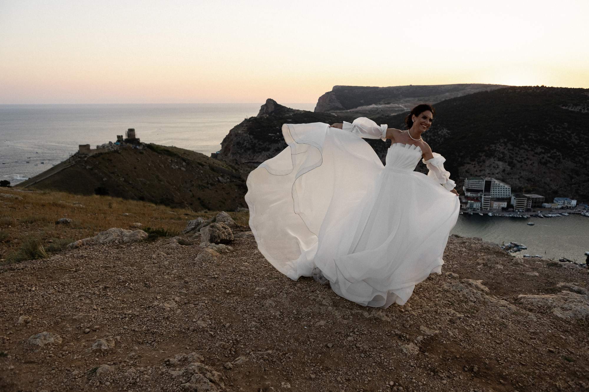 Костя и Валя - свадьба, выездная церемония, банкет и фотосессия. Свадебный фотограф, фотосъемка в Крыму, Севастополе, Симферополе, Ялте