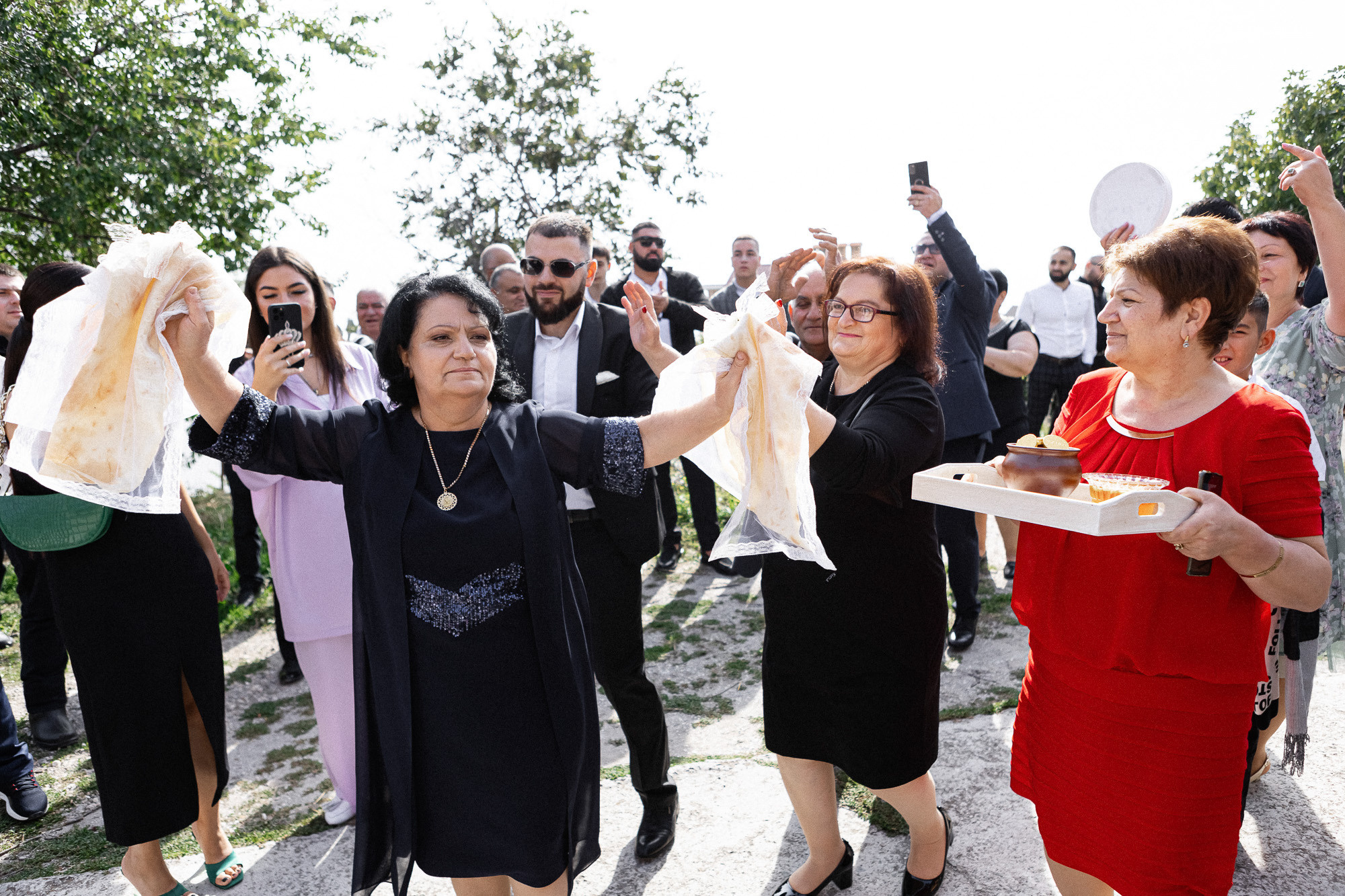 Ваган и Диана - армянская свадьба в Ялте и Симферополе. Свадебный фотограф, фотосъемка в Крыму, Севастополе, Симферополе, Ялте