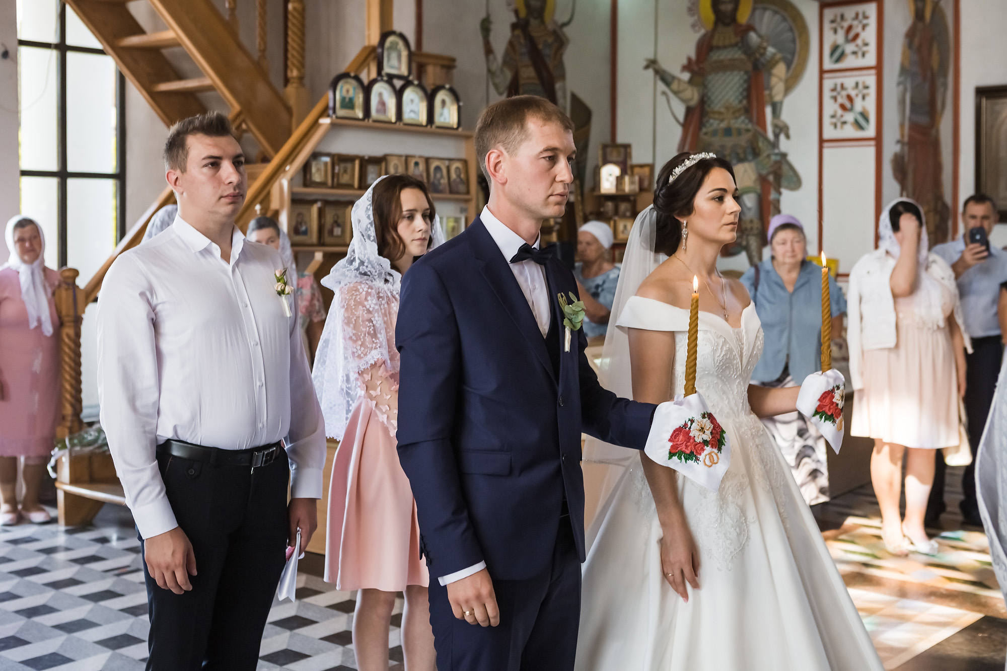 Венчание Петра и Феодосии в Храме-маяке Николая Чудотворца. Свадебный фотограф, фотосъемка в Крыму, Севастополе, Симферополе, Ялте