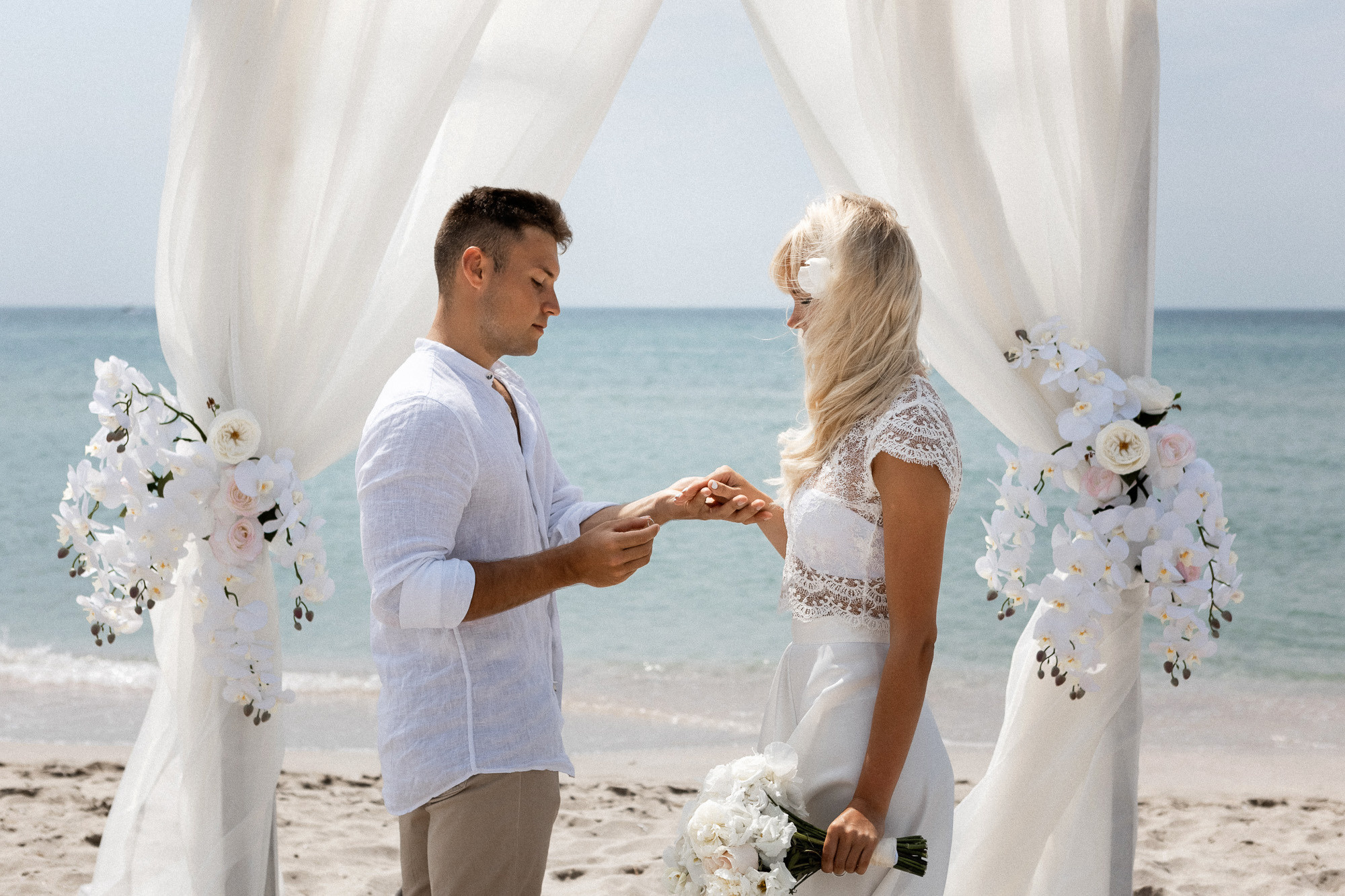 Артём и Мария - свадьба для двоих и выездная церемония. Свадебный фотограф, фотосъемка в Крыму, Севастополе, Симферополе, Ялте