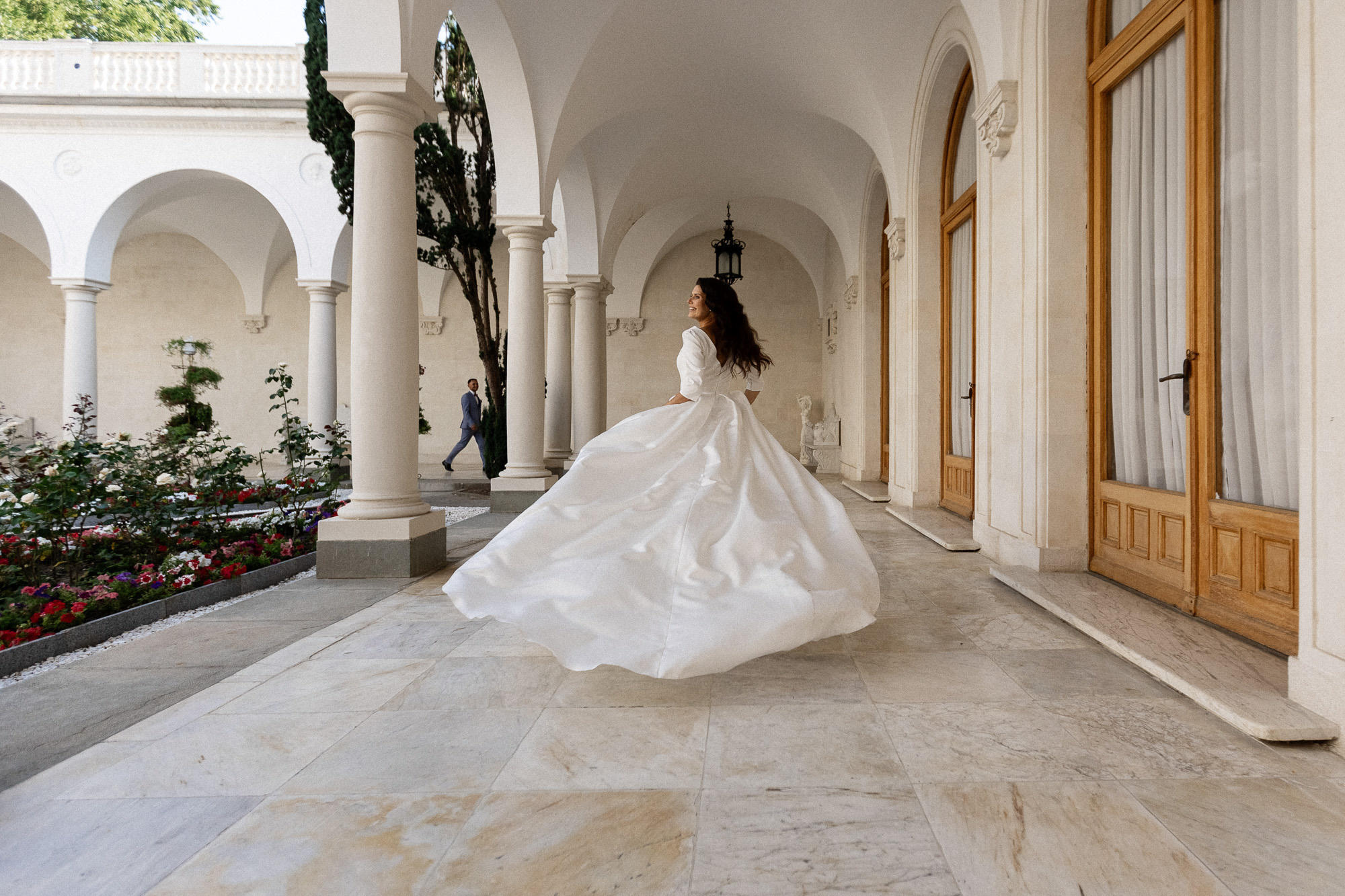 Женя и Настя - свадьба в Гурзуфе в отеле Алтея и Ливадийском дворце. Свадебный фотограф, фотосъемка в Крыму, Севастополе, Симферополе, Ялте