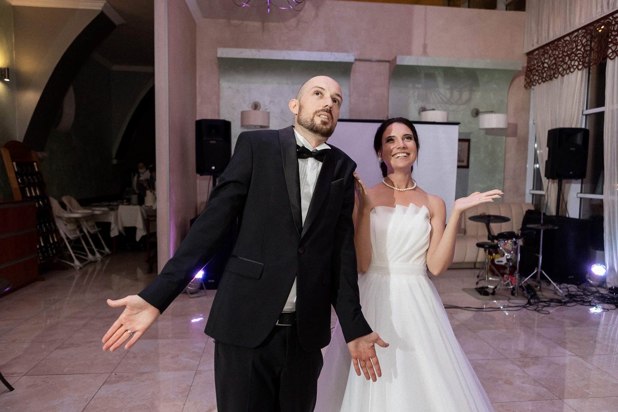 Костя и Валя - свадьба, выездная церемония, банкет и фотосессия. Свадебный фотограф, фотосъемка в Крыму, Севастополе, Симферополе, Ялте