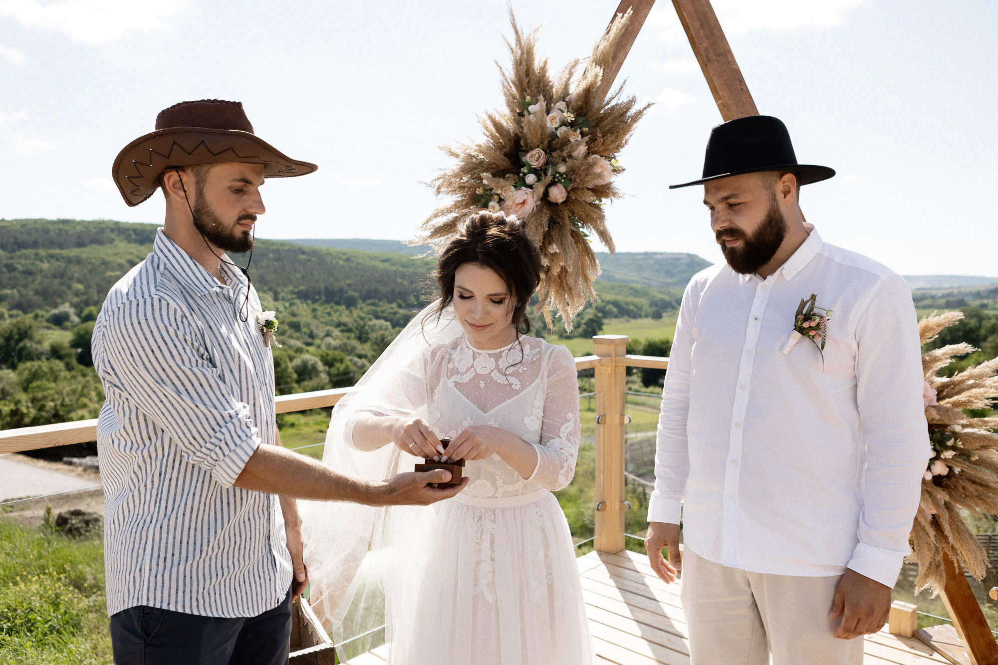Свадьба Славы и Алексы в стиле Бохо. Свадебный фотограф, фотосъемка в Крыму, Севастополе, Симферополе, Ялте