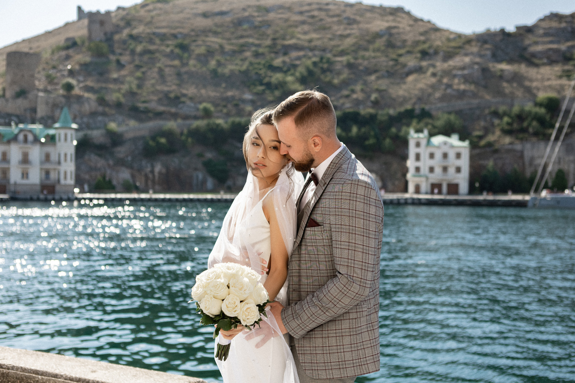 Денис и Аделя - свадьба для двоих в Балаклаве. Свадебный фотограф, фотосъемка в Крыму, Севастополе, Симферополе, Ялте