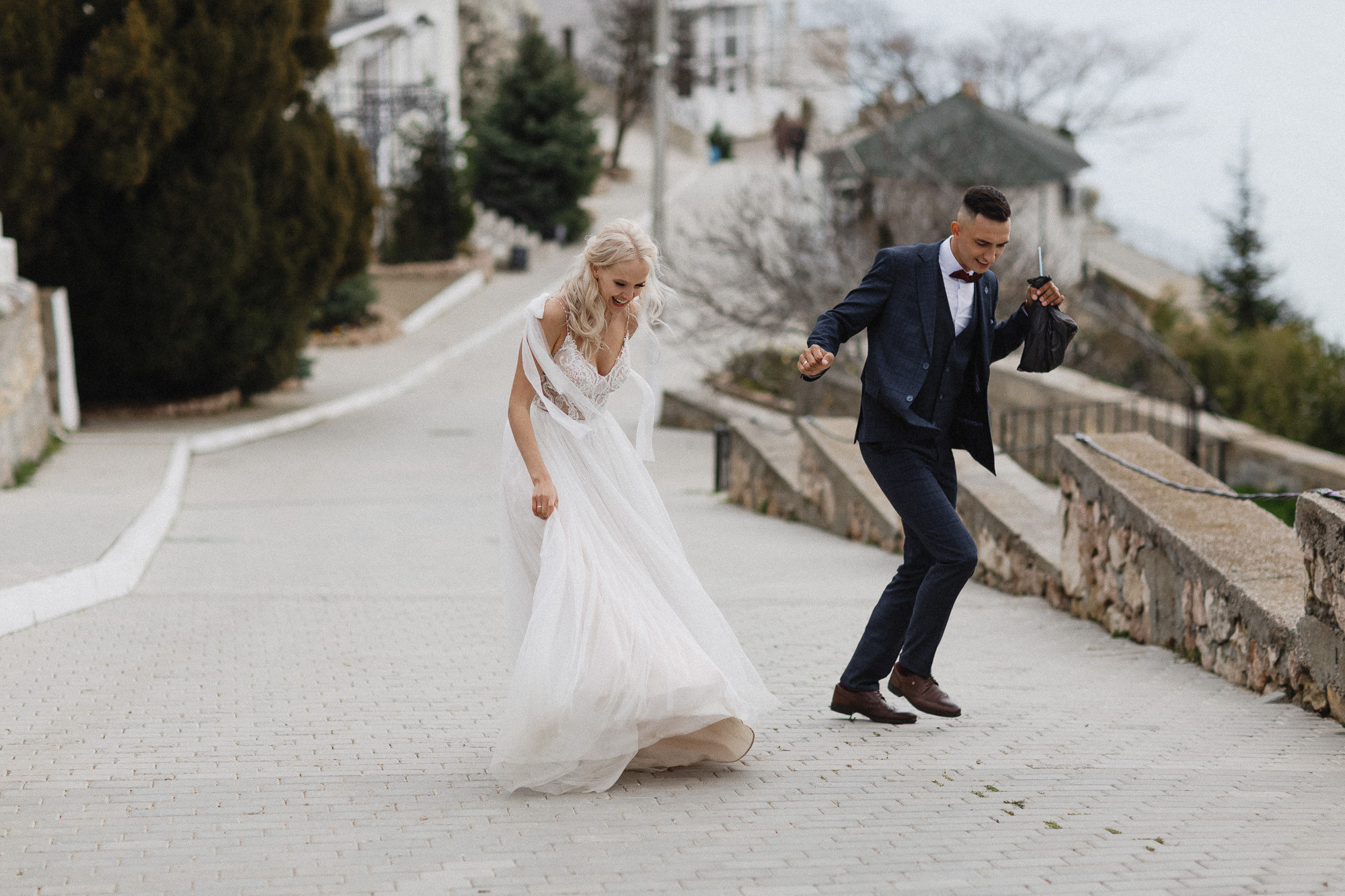 Сергей и Глафира - свадьба для двоих весной в Севастополе. Свадебный фотограф, фотосъемка в Крыму, Севастополе, Симферополе, Ялте