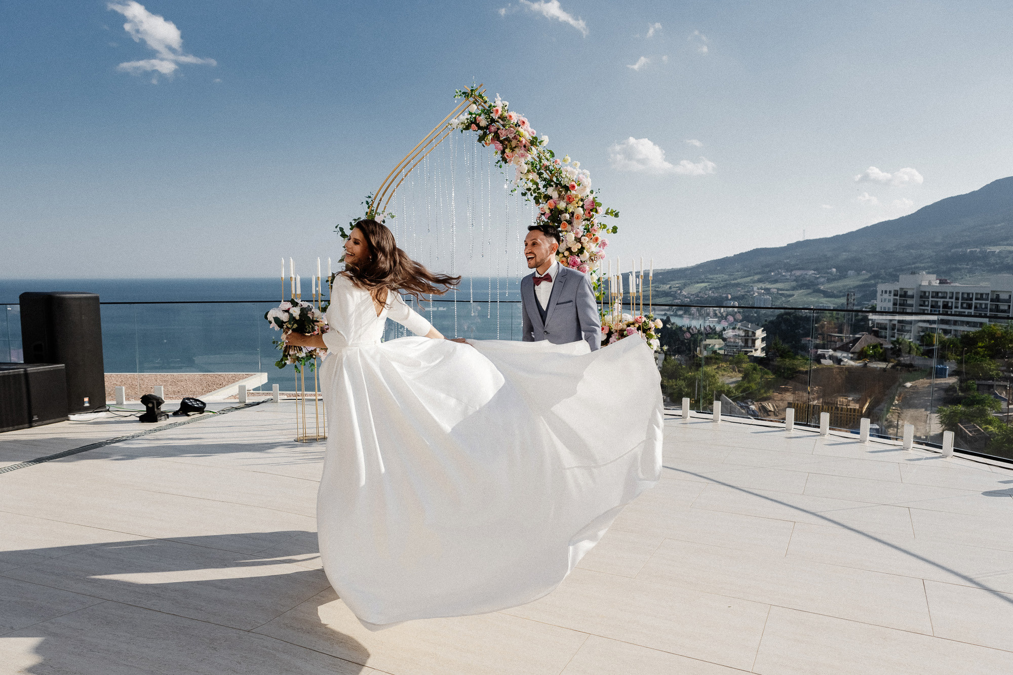 Женя и Настя - свадьба в Гурзуфе в отеле Алтея и Ливадийском дворце. Свадебный фотограф, фотосъемка в Крыму, Севастополе, Симферополе, Ялте