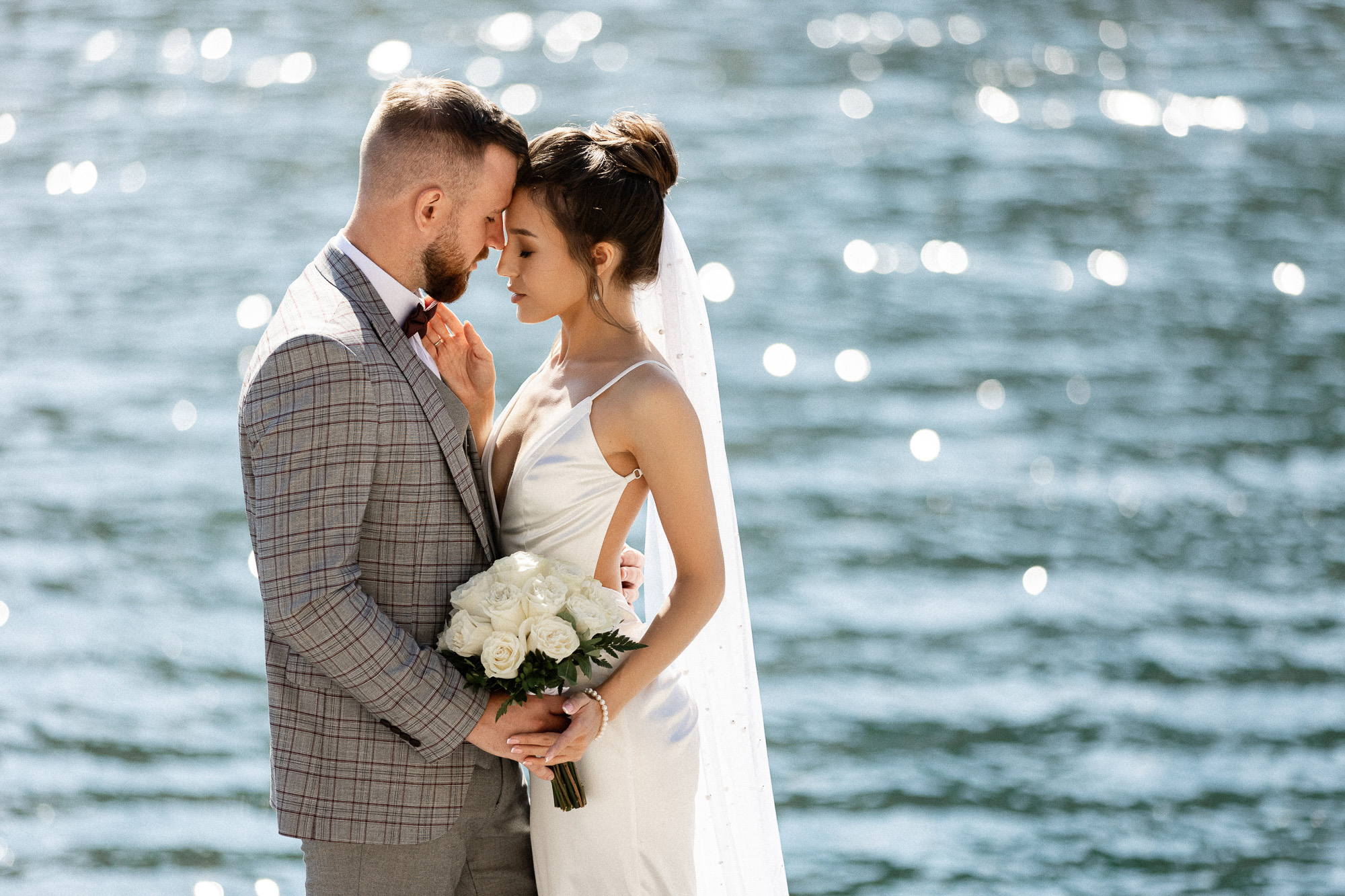 Денис и Аделя - свадьба для двоих в Балаклаве. Свадебный фотограф, фотосъемка в Крыму, Севастополе, Симферополе, Ялте