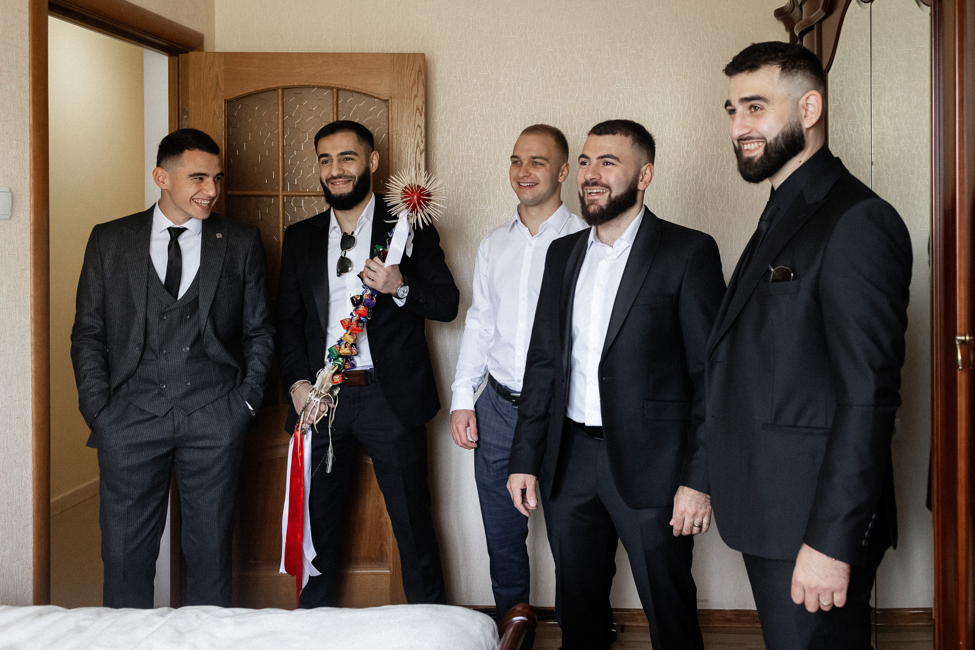 Ваган и Диана - армянская свадьба в Ялте и Симферополе. Свадебный фотограф, фотосъемка в Крыму, Севастополе, Симферополе, Ялте