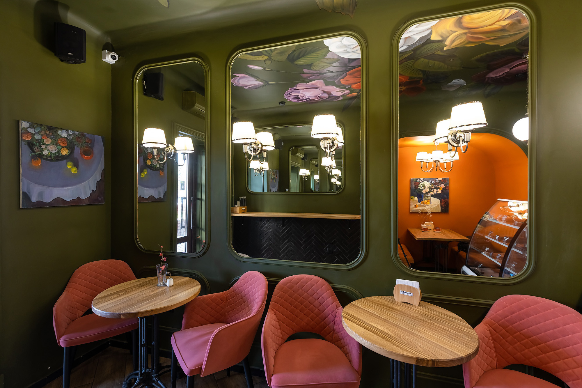 Интерьерная фотосъёмка ресторана Gudini и кафе Mon ami в Севастополе. Свадебный фотограф, фотосъемка в Крыму, Севастополе, Симферополе, Ялте