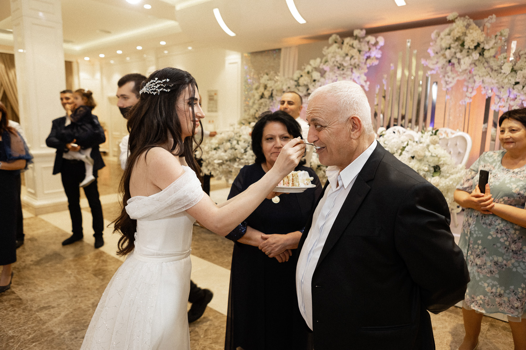 Ваган и Диана - армянская свадьба в Ялте и Симферополе. Свадебный фотограф, фотосъемка в Крыму, Севастополе, Симферополе, Ялте