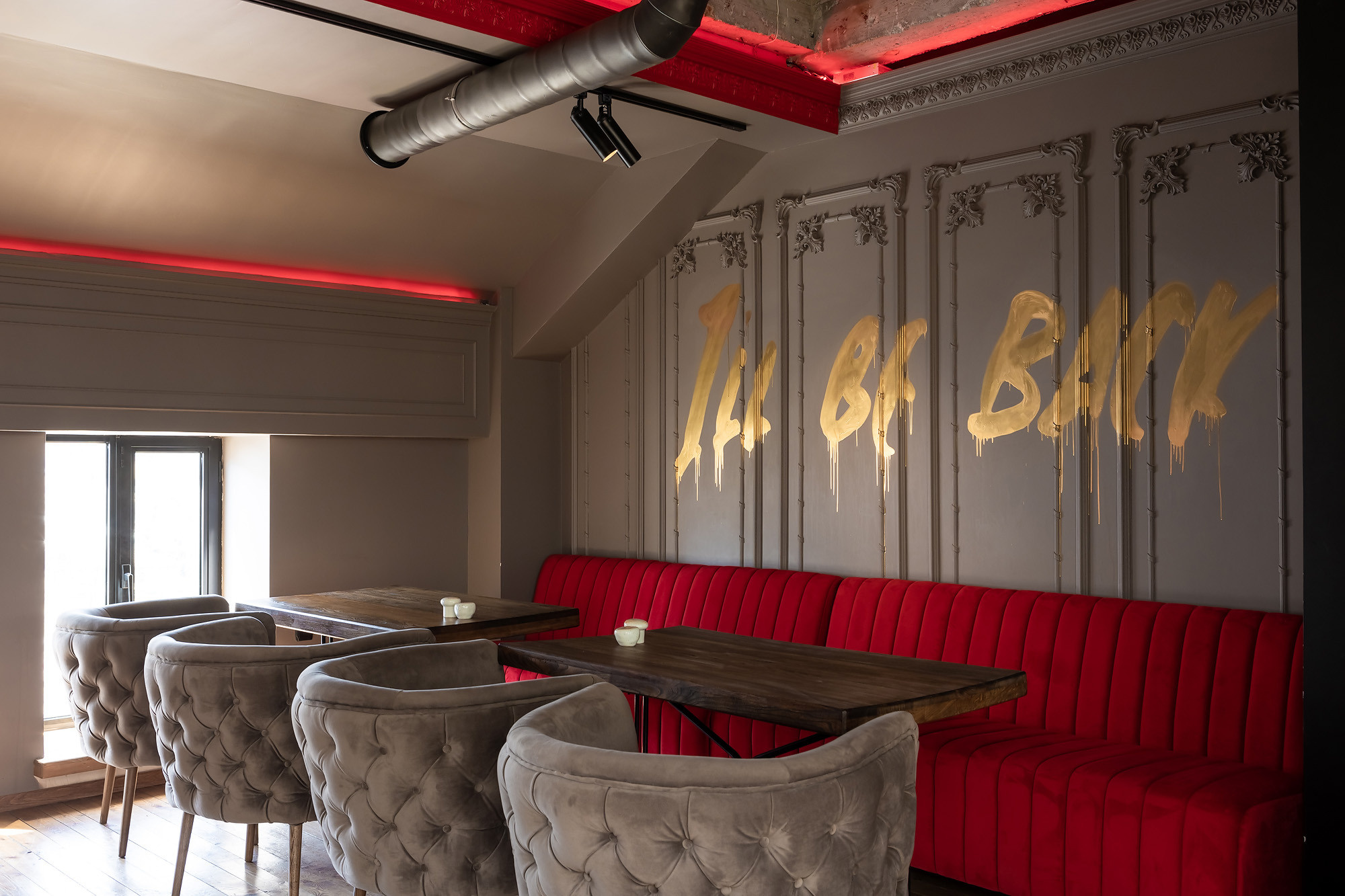 Интерьерная фотосъёмка ресторана Gudini и кафе Mon ami в Севастополе. Свадебный фотограф, фотосъемка в Крыму, Севастополе, Симферополе, Ялте