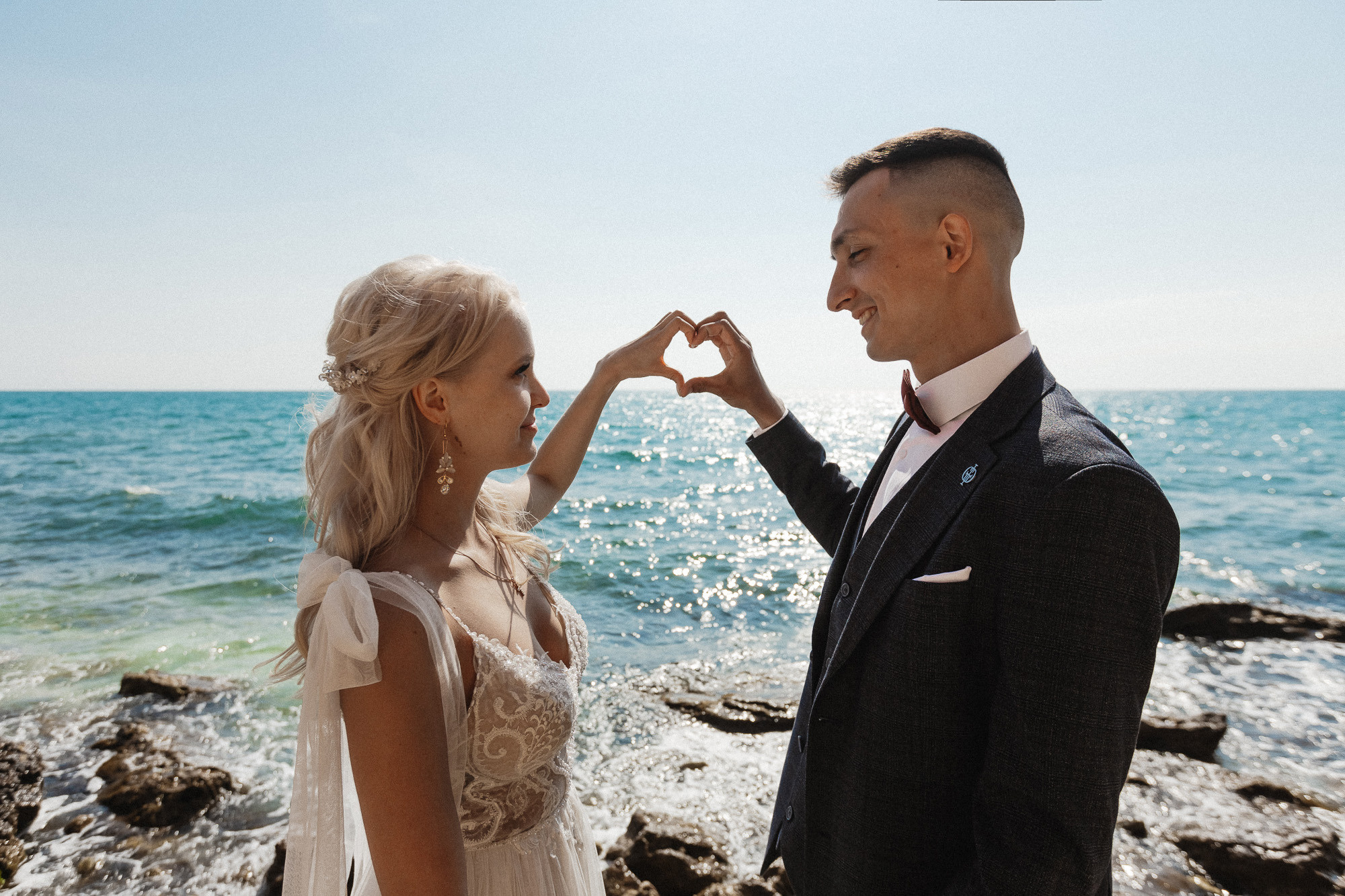 Сергей и Глафира - свадьба для двоих весной в Севастополе. Свадебный фотограф, фотосъемка в Крыму, Севастополе, Симферополе, Ялте