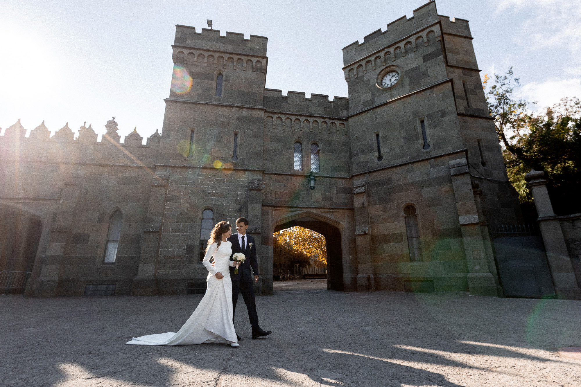 Андрей и Катя - свадебная фотосессия в Воронцовском дворце. Свадебный фотограф, фотосъемка в Крыму, Севастополе, Симферополе, Ялте