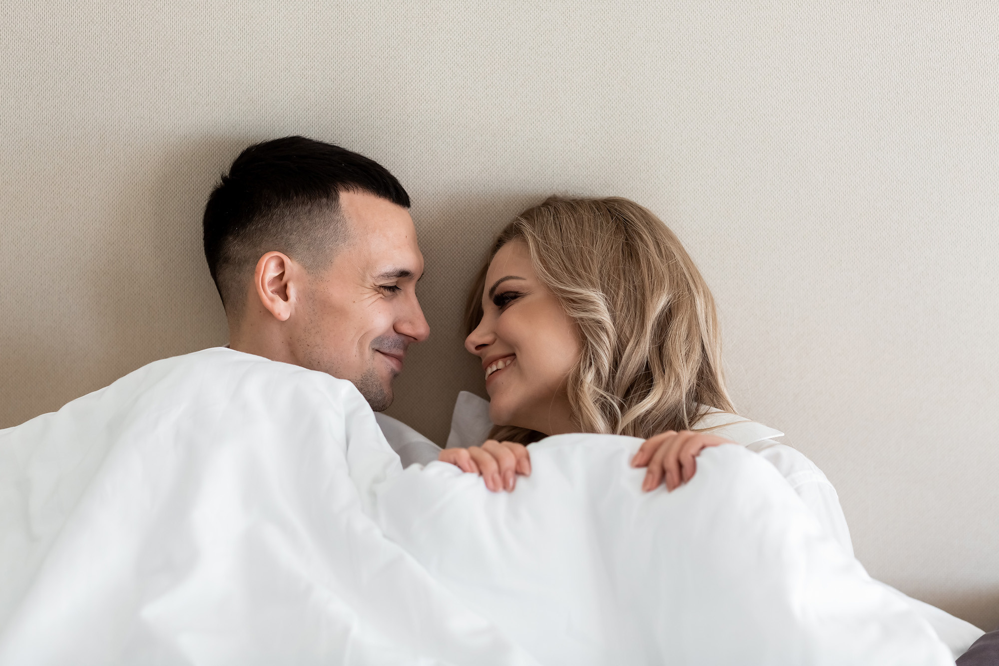 Артур и Алеся - весенняя свадьба в усадьбе 19 века в Крыму. Свадебный фотограф, фотосъемка в Крыму, Севастополе, Симферополе, Ялте