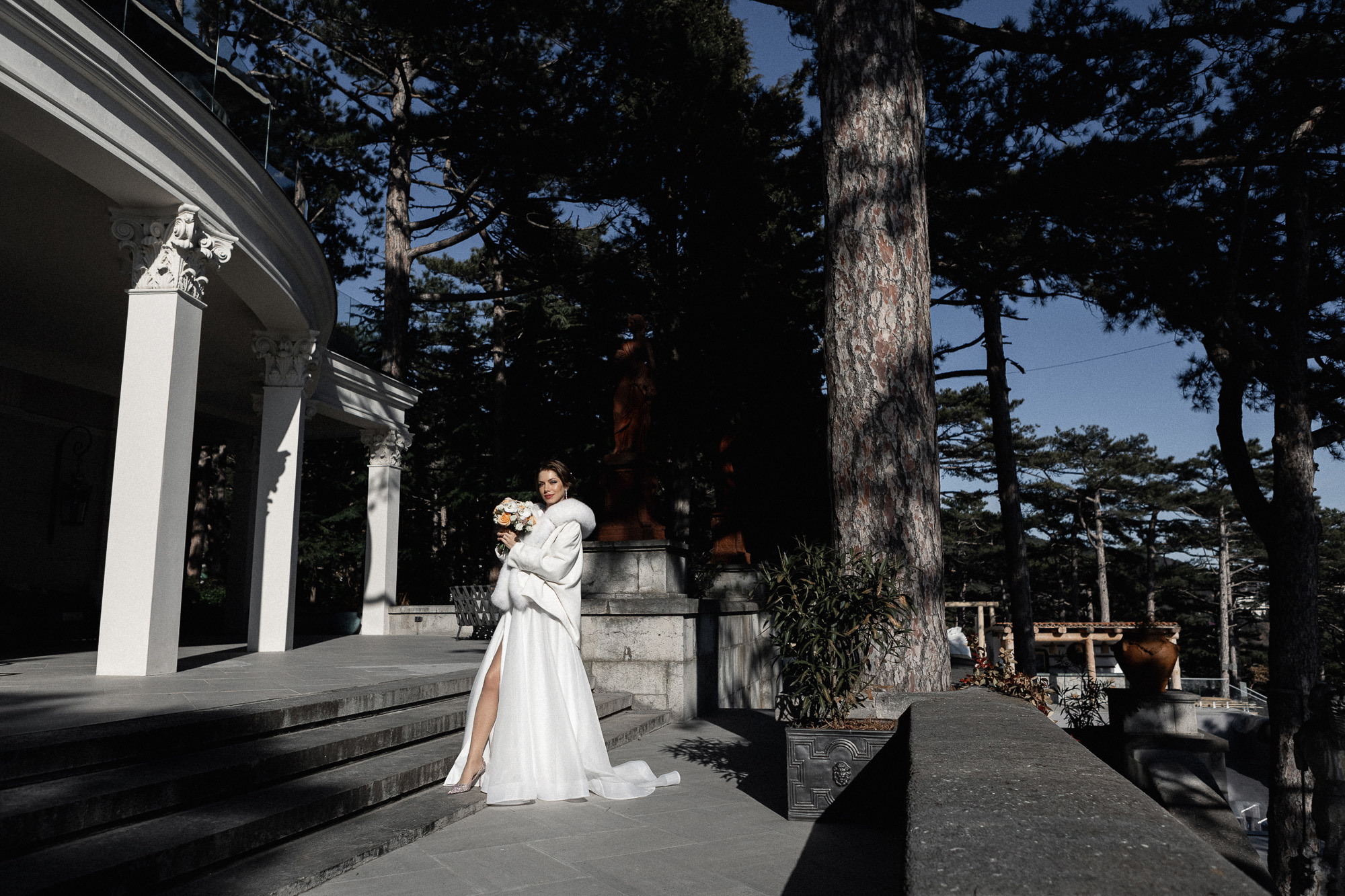 Алексей и Екатерина - свадьба для двоих в отеле Pallasa в Ялте. Свадебный фотограф, фотосъемка в Крыму, Севастополе, Симферополе, Ялте