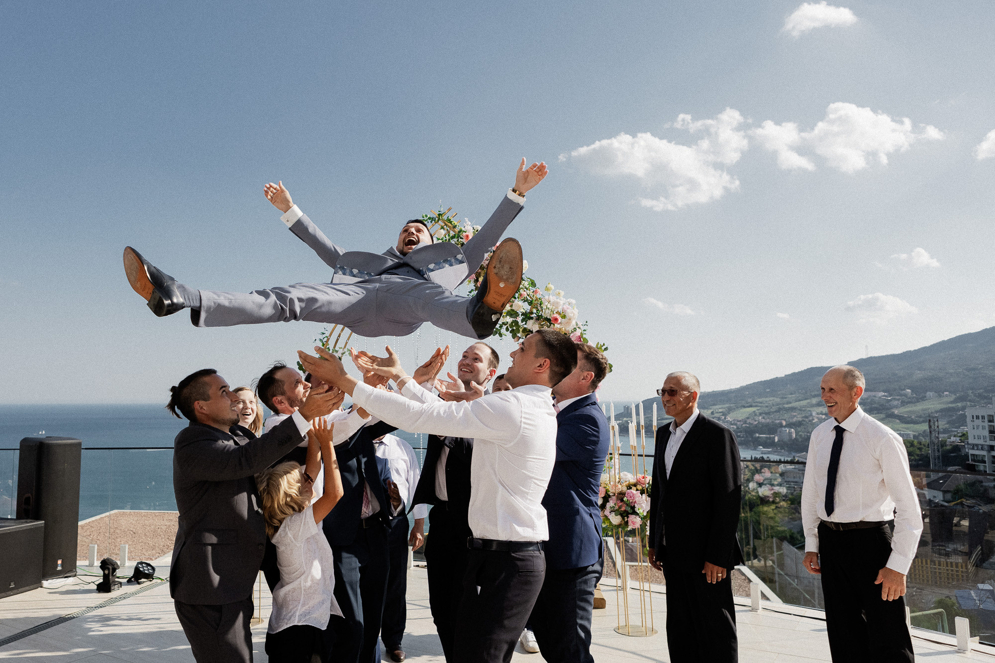 Женя и Настя - свадьба в Гурзуфе в отеле Алтея и Ливадийском дворце. Свадебный фотограф, фотосъемка в Крыму, Севастополе, Симферополе, Ялте