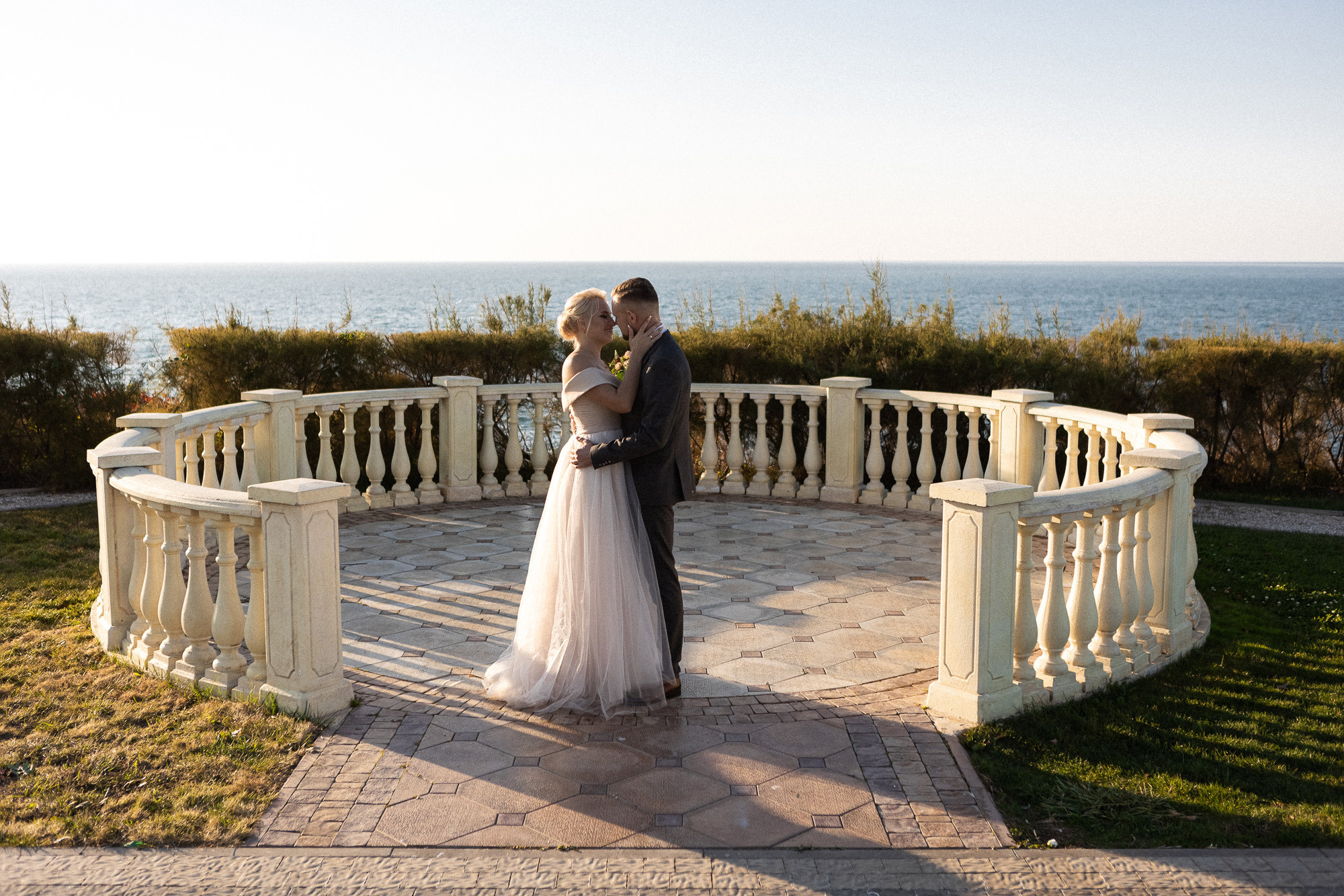 Влад и Ксюша - свадьба для двоих в отеле Превысоковъ. Свадебный фотограф, фотосъемка в Крыму, Севастополе, Симферополе, Ялте