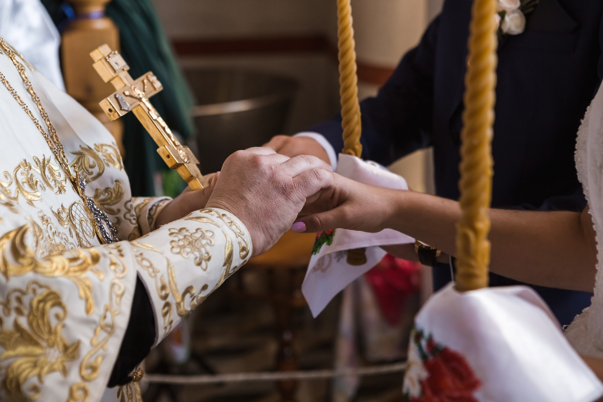 Венчание Петра и Феодосии в Храме-маяке Николая Чудотворца. Свадебный фотограф, фотосъемка в Крыму, Севастополе, Симферополе, Ялте