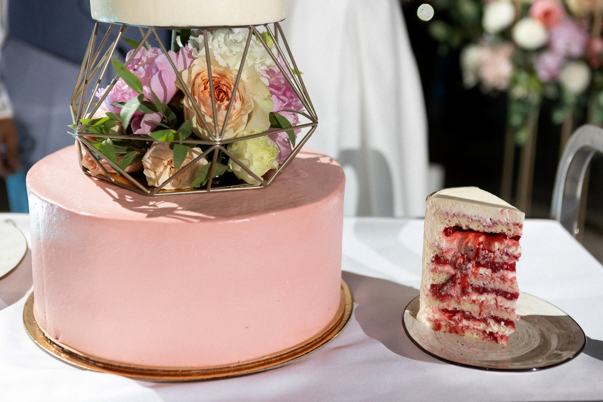 Женя и Настя - свадьба в Гурзуфе в отеле Алтея и Ливадийском дворце. Свадебный фотограф, фотосъемка в Крыму, Севастополе, Симферополе, Ялте