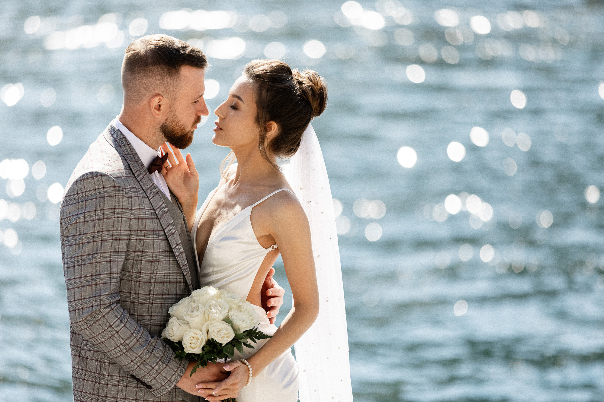 Денис и Аделя - свадьба для двоих в Балаклаве. Свадебный фотограф, фотосъемка в Крыму, Севастополе, Симферополе, Ялте