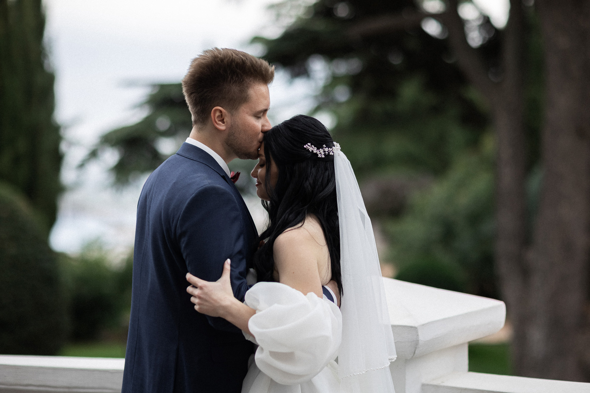 Коля и Катя - свадьба в отеле Ривьера Санрайз в Алуште. Свадебный фотограф, фотосъемка в Крыму, Севастополе, Симферополе, Ялте