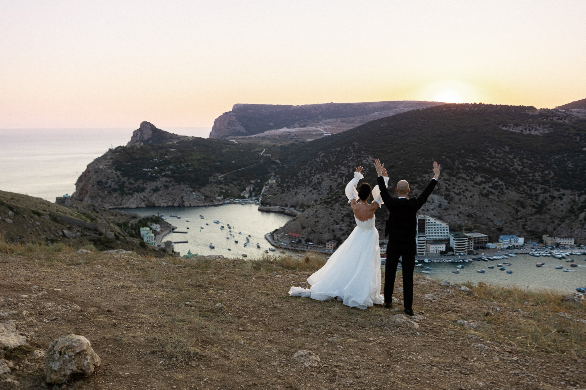 Костя и Валя - свадьба, выездная церемония, банкет и фотосессия. Свадебный фотограф, фотосъемка в Крыму, Севастополе, Симферополе, Ялте