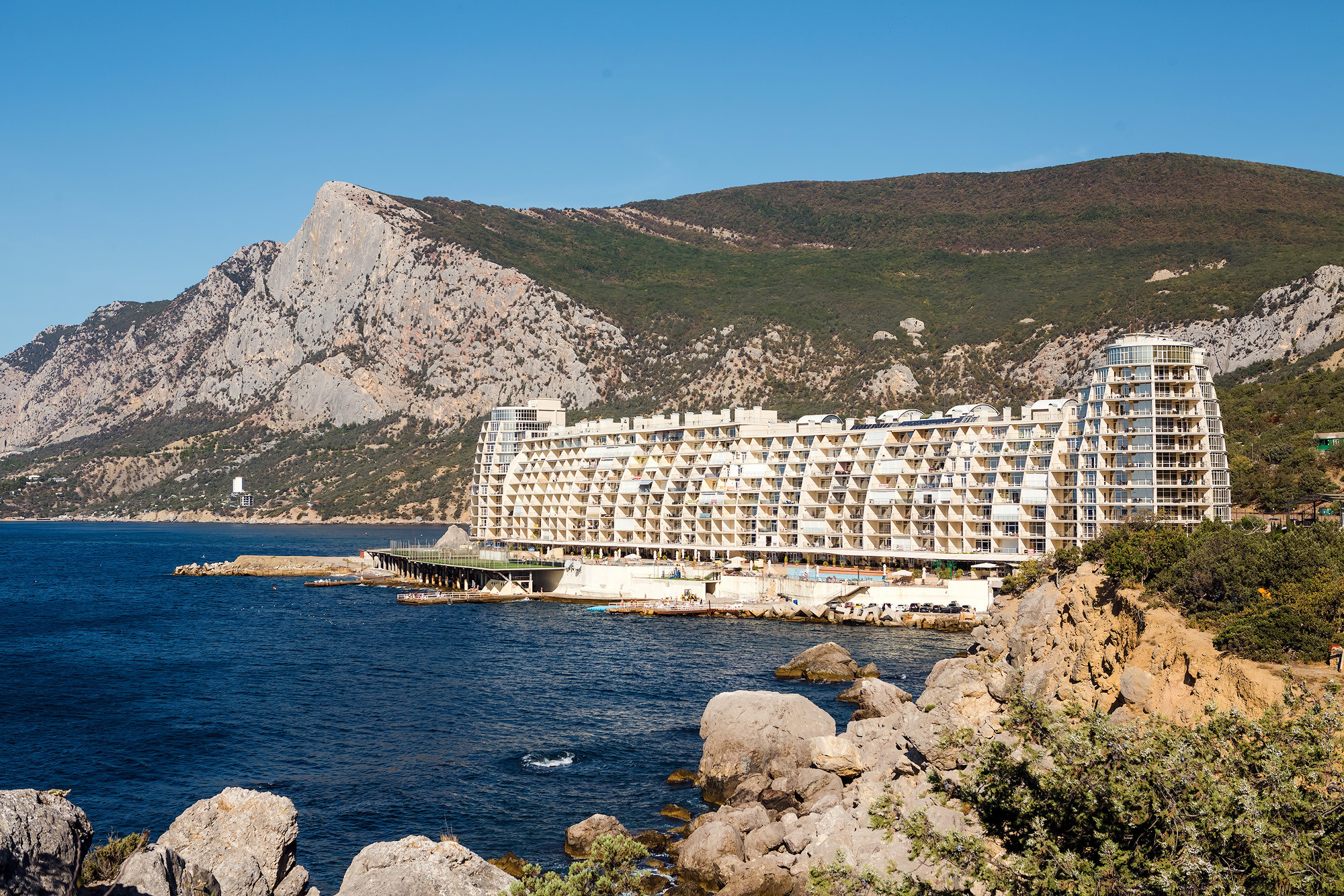 Рекламная фотосъёмка апартаментов гостиничного комплекса Бухта Мечты. Свадебный фотограф, фотосъемка в Крыму, Севастополе, Симферополе, Ялте