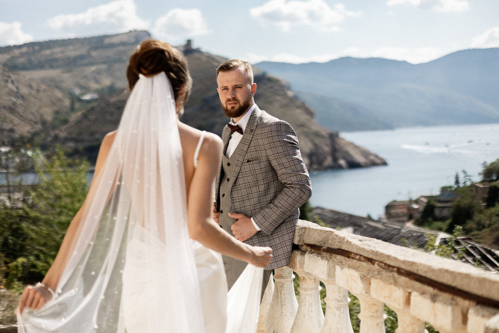 Денис и Аделя - свадьба для двоих в Балаклаве. Свадебный фотограф, фотосъемка в Крыму, Севастополе, Симферополе, Ялте