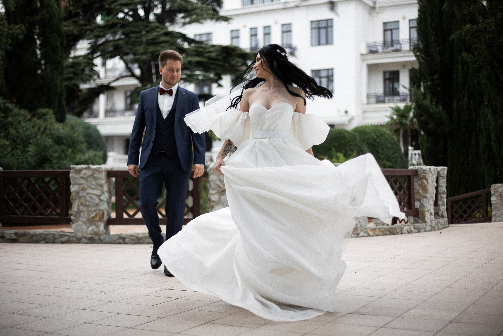 Коля и Катя - свадьба в отеле Ривьера Санрайз в Алуште. Свадебный фотограф, фотосъемка в Крыму, Севастополе, Симферополе, Ялте