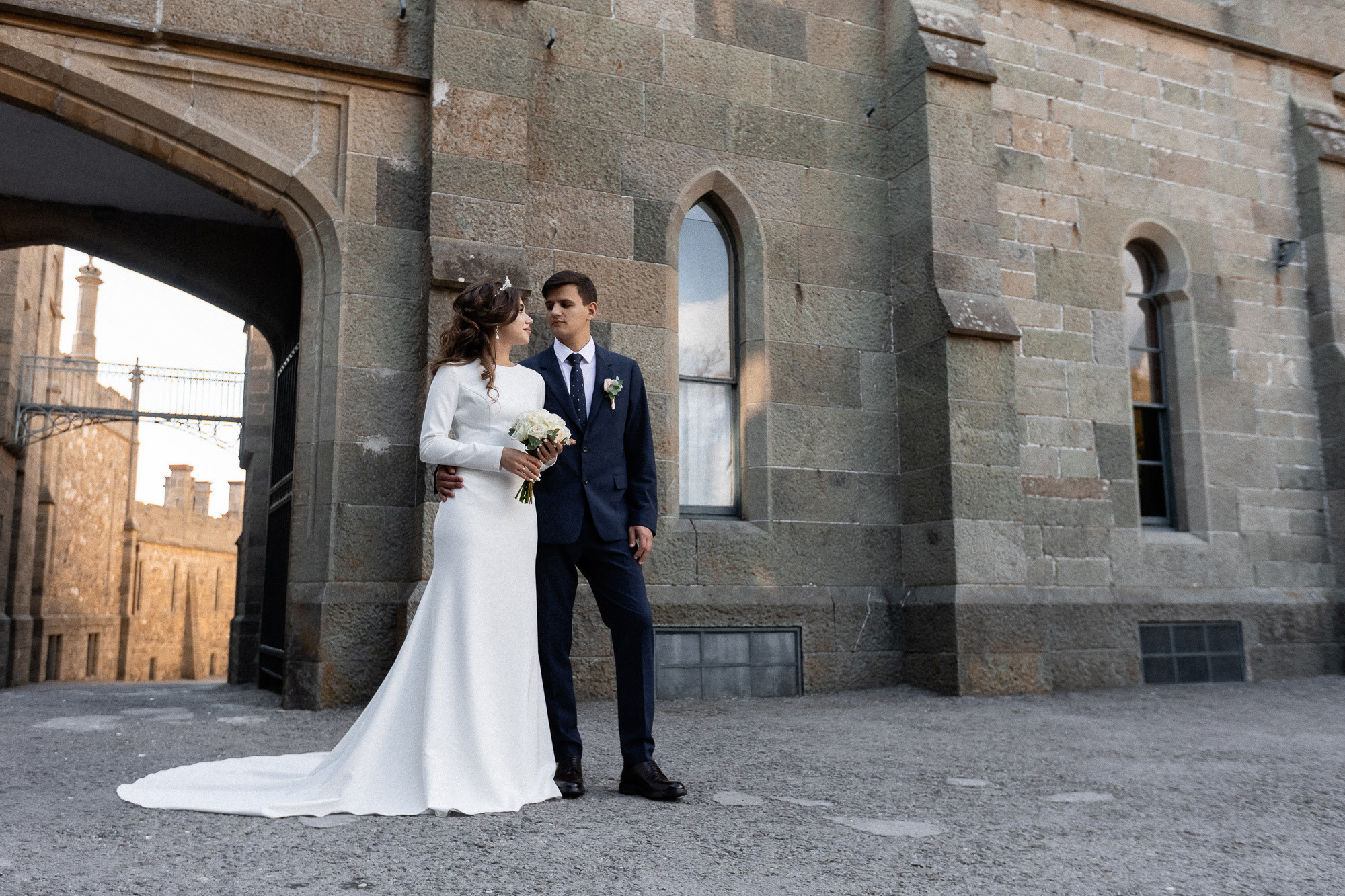 Андрей и Катя - свадебная фотосессия в Воронцовском дворце. Свадебный фотограф, фотосъемка в Крыму, Севастополе, Симферополе, Ялте