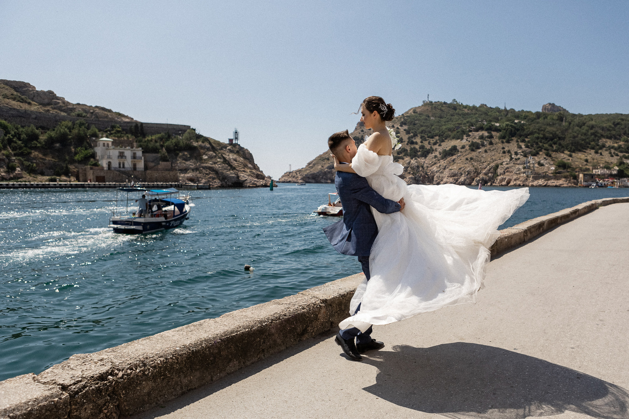 Женя и Лера - свадьба в Севастополе, Балаклаве, Фиоленте, Херсонесе. Свадебный фотограф, фотосъемка в Крыму, Севастополе, Симферополе, Ялте